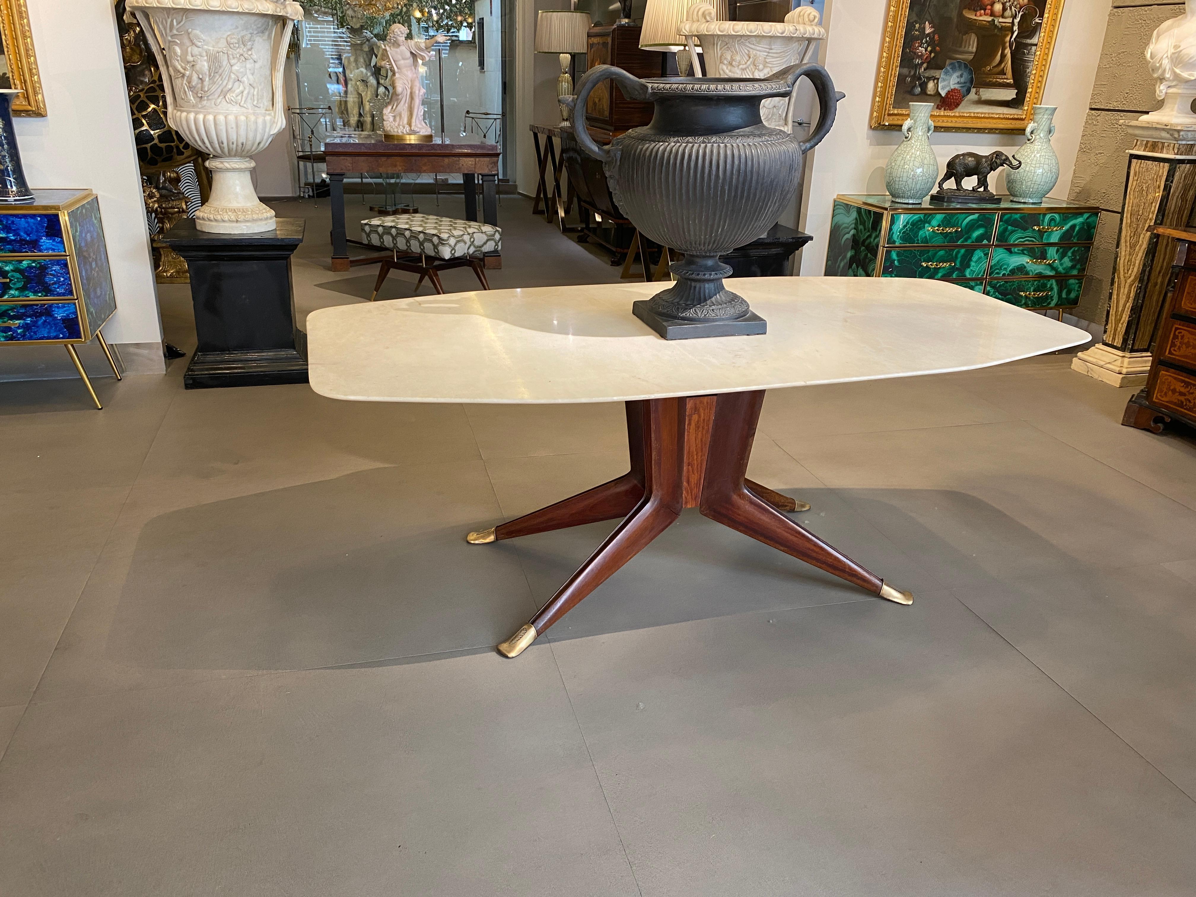 Mesa de comedor de mediados de siglo con tablero de mármol blanco Atrib. a Ico Parisi Años 50 en venta 3