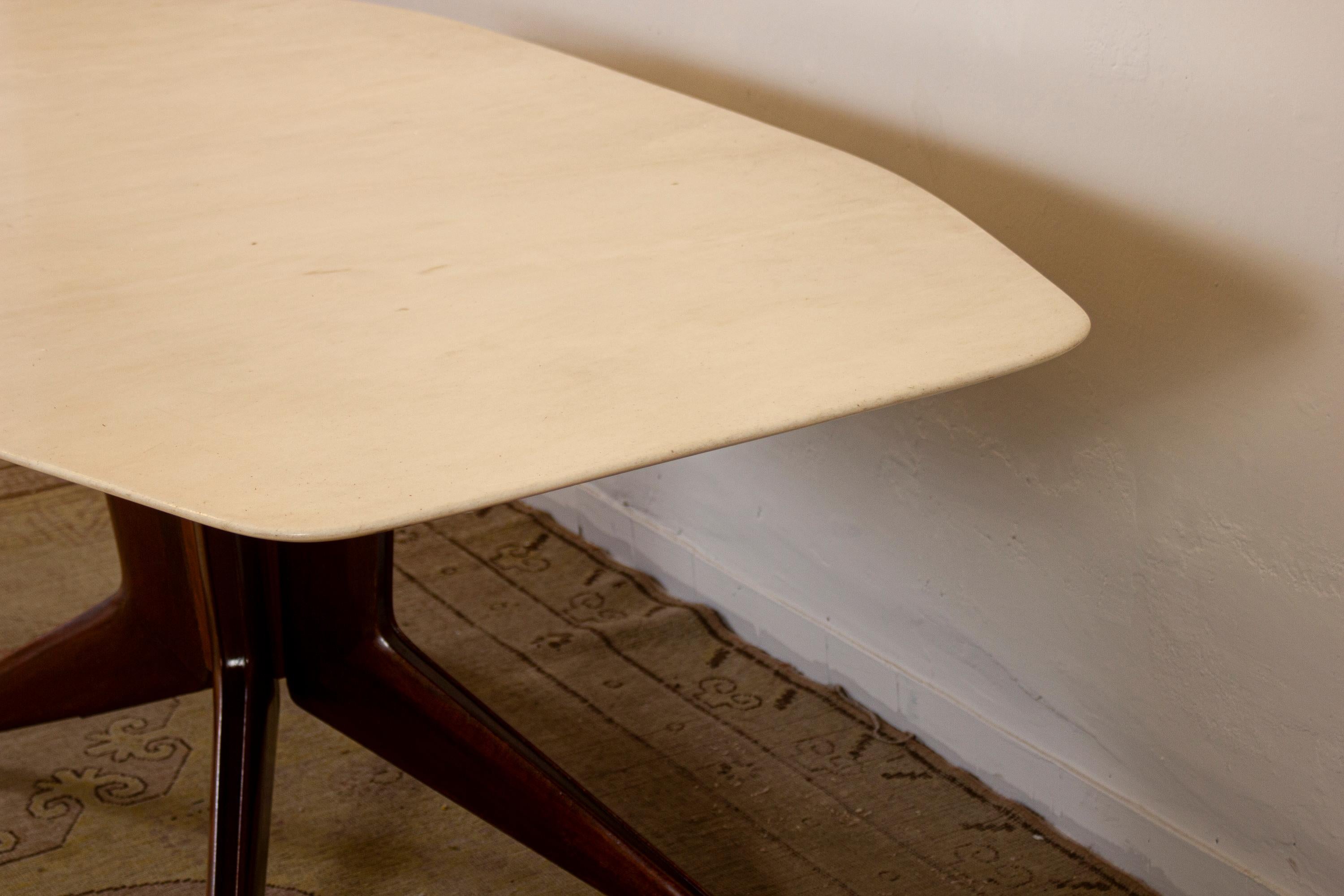 Mid -Century Dining Table with a White Marble Top Attrib. to Ico Parisi 1950s For Sale 1
