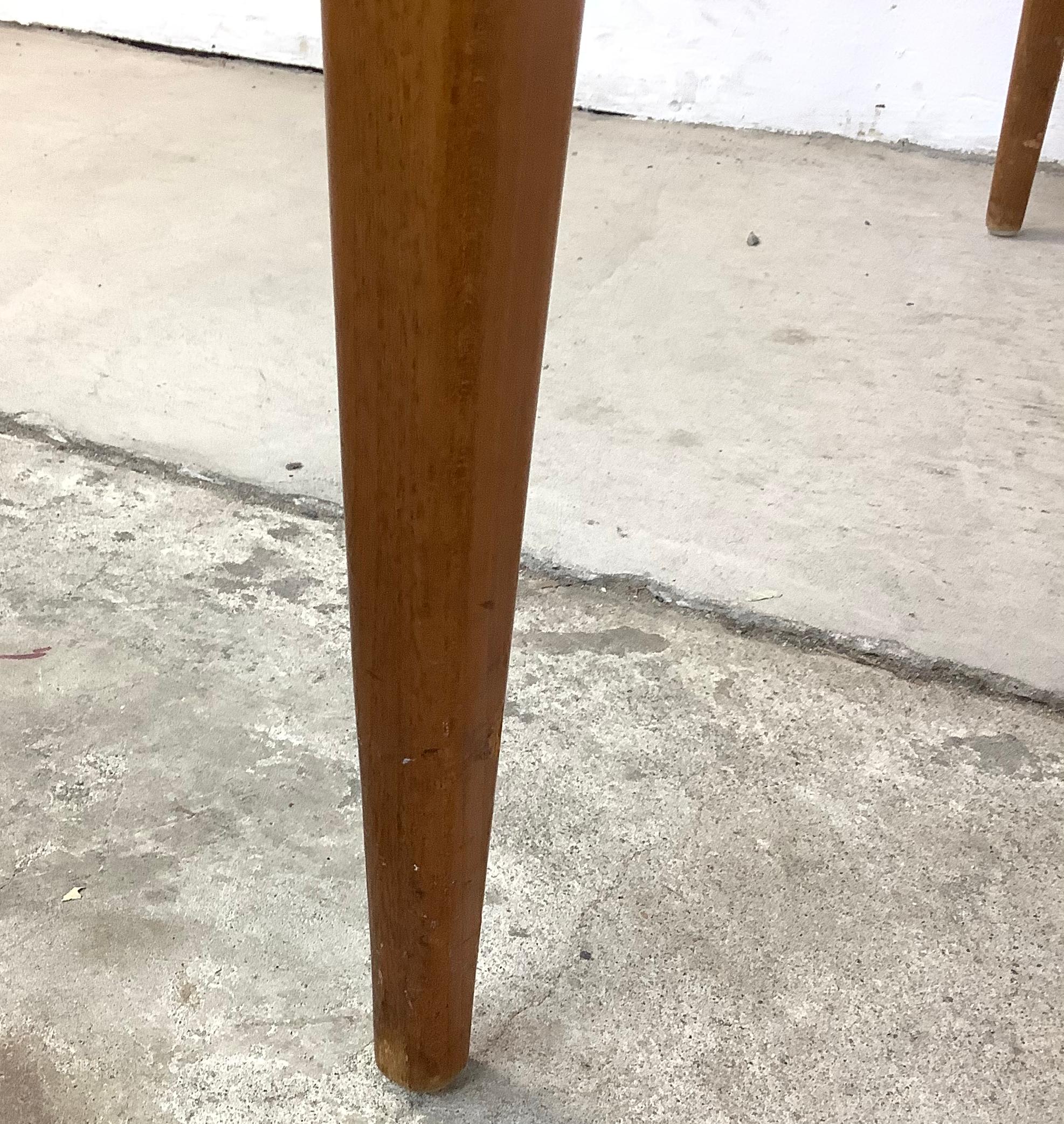 Mid-Century Dining Table With Leaf For Sale 3
