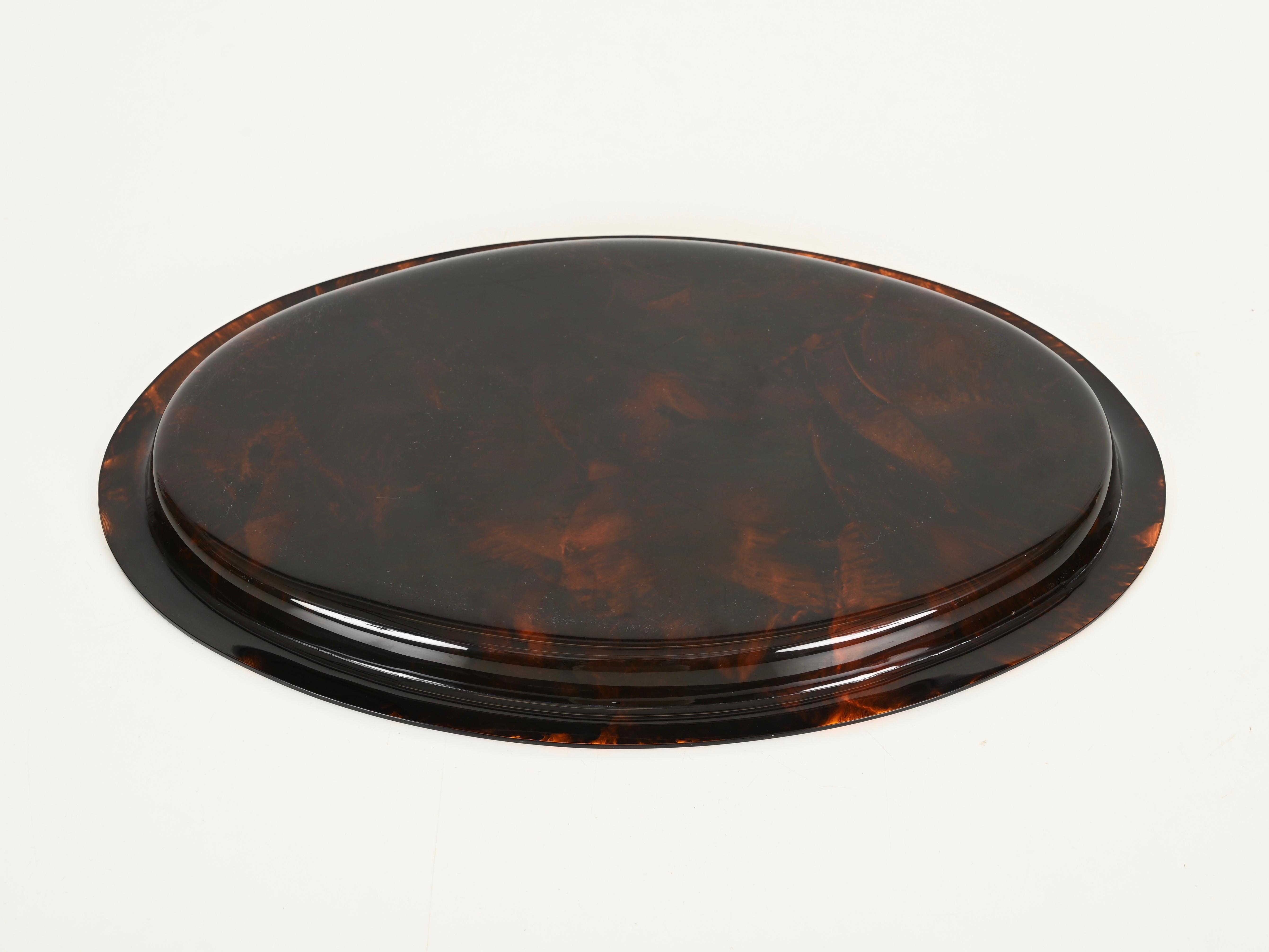 Vassoio da portata ovale Dior di metà secolo in lucite effetto tartaruga, Italia anni '70 in vendita 4