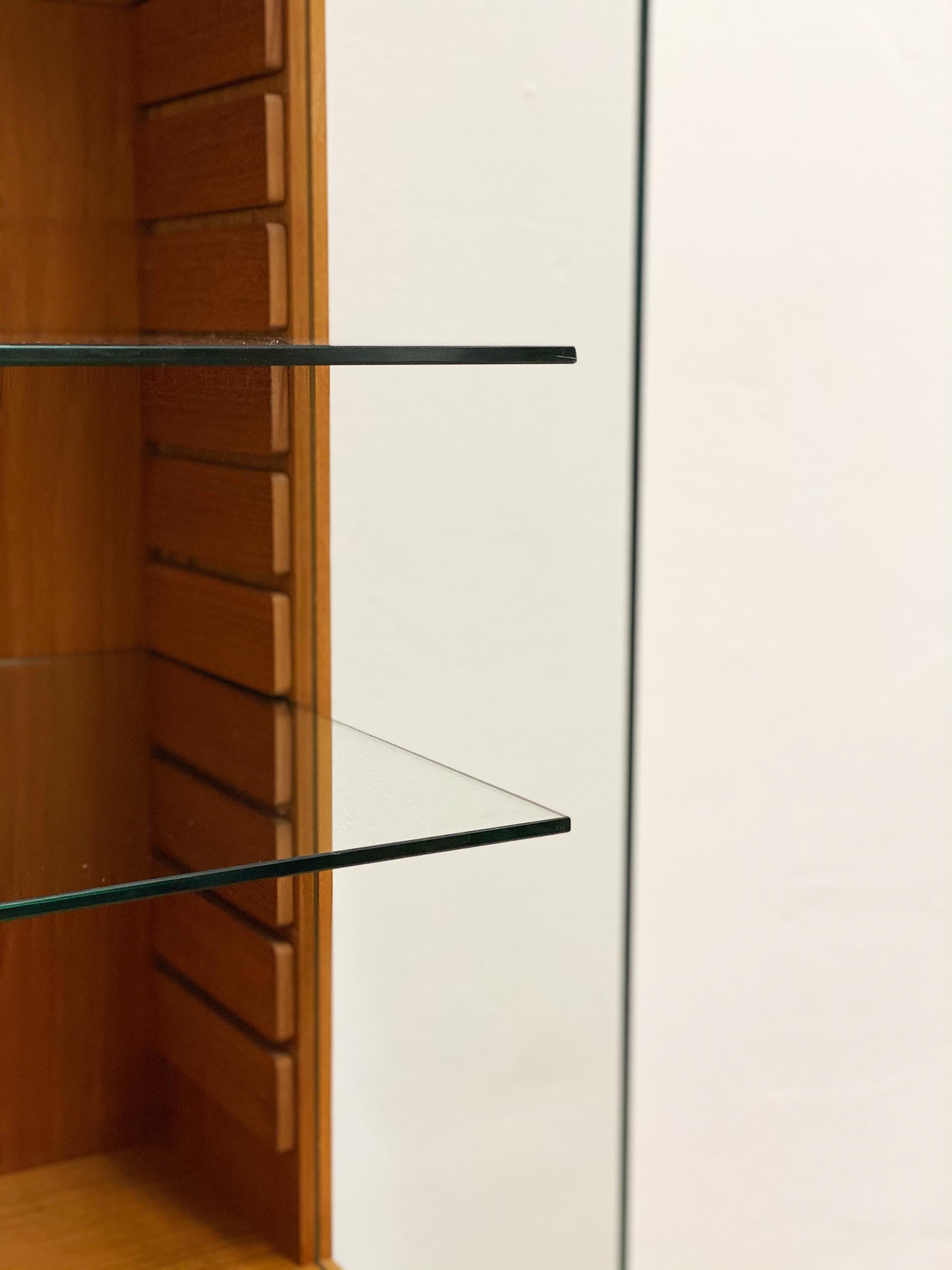 Mid Century Display Showcase Cabinet in Teak by Dieter Waeckerlin, Behr, Germany For Sale 4