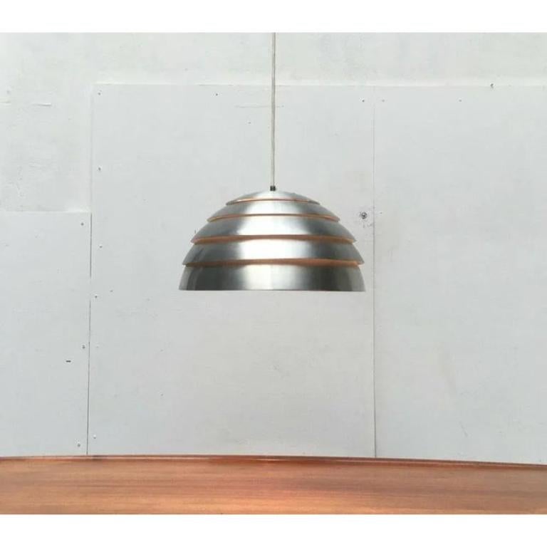 Lámpara colgante de cúpula de mediados de siglo de Hans-Agne Jakobsson, años 60 Sueco en venta
