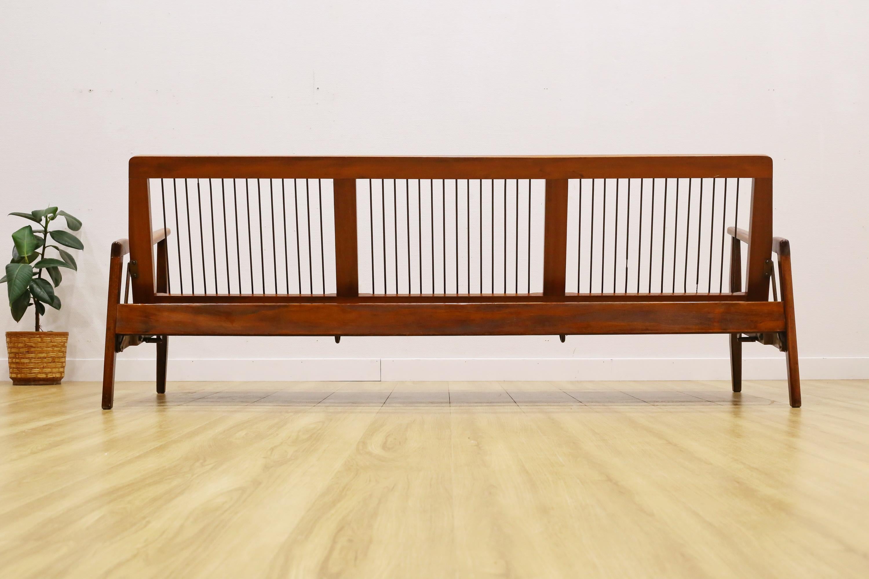 Mid Century Don Princess Daybed For Sale 2