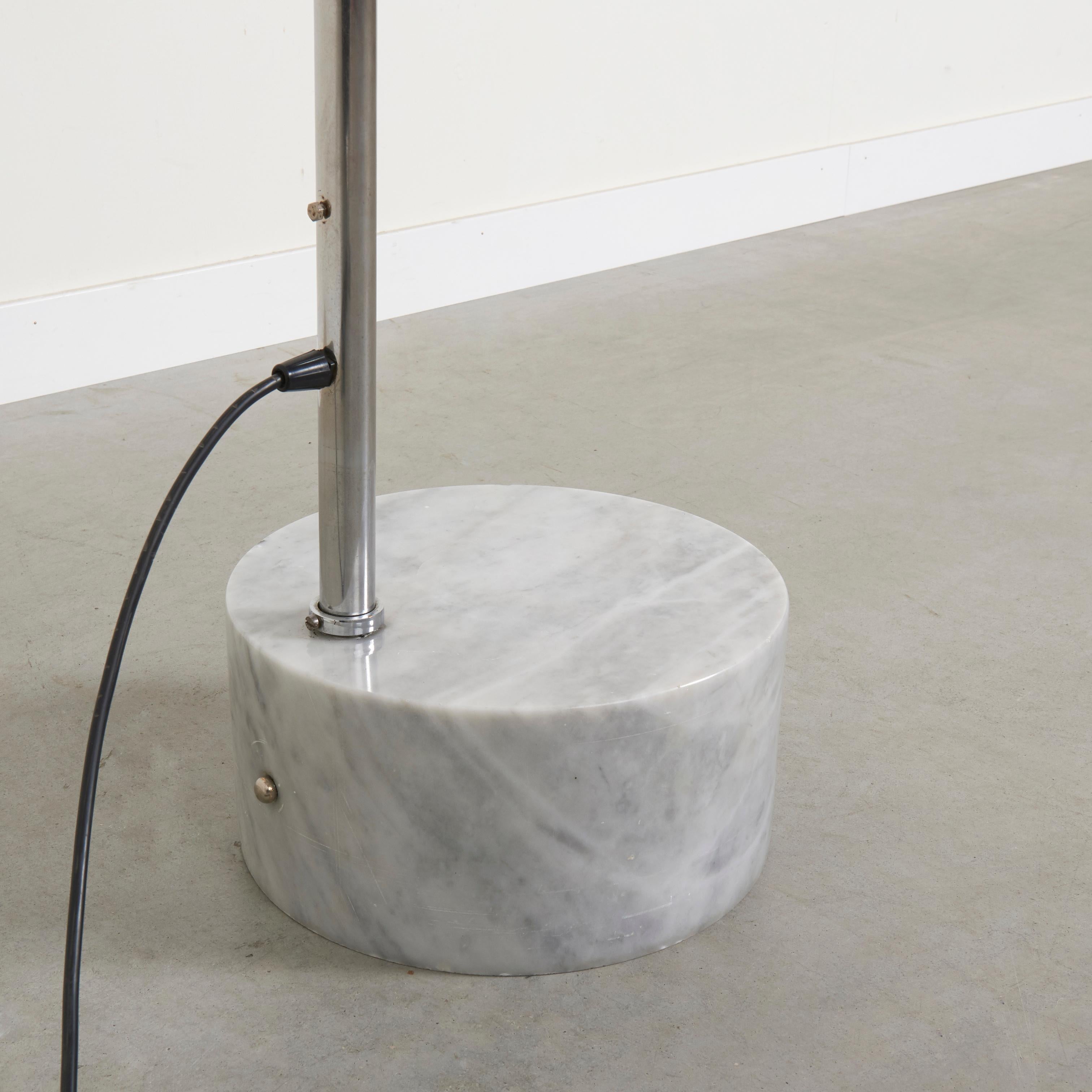 Mid Century Dorée arc floor lamp by Guzzini, Italy 1960s For Sale 4