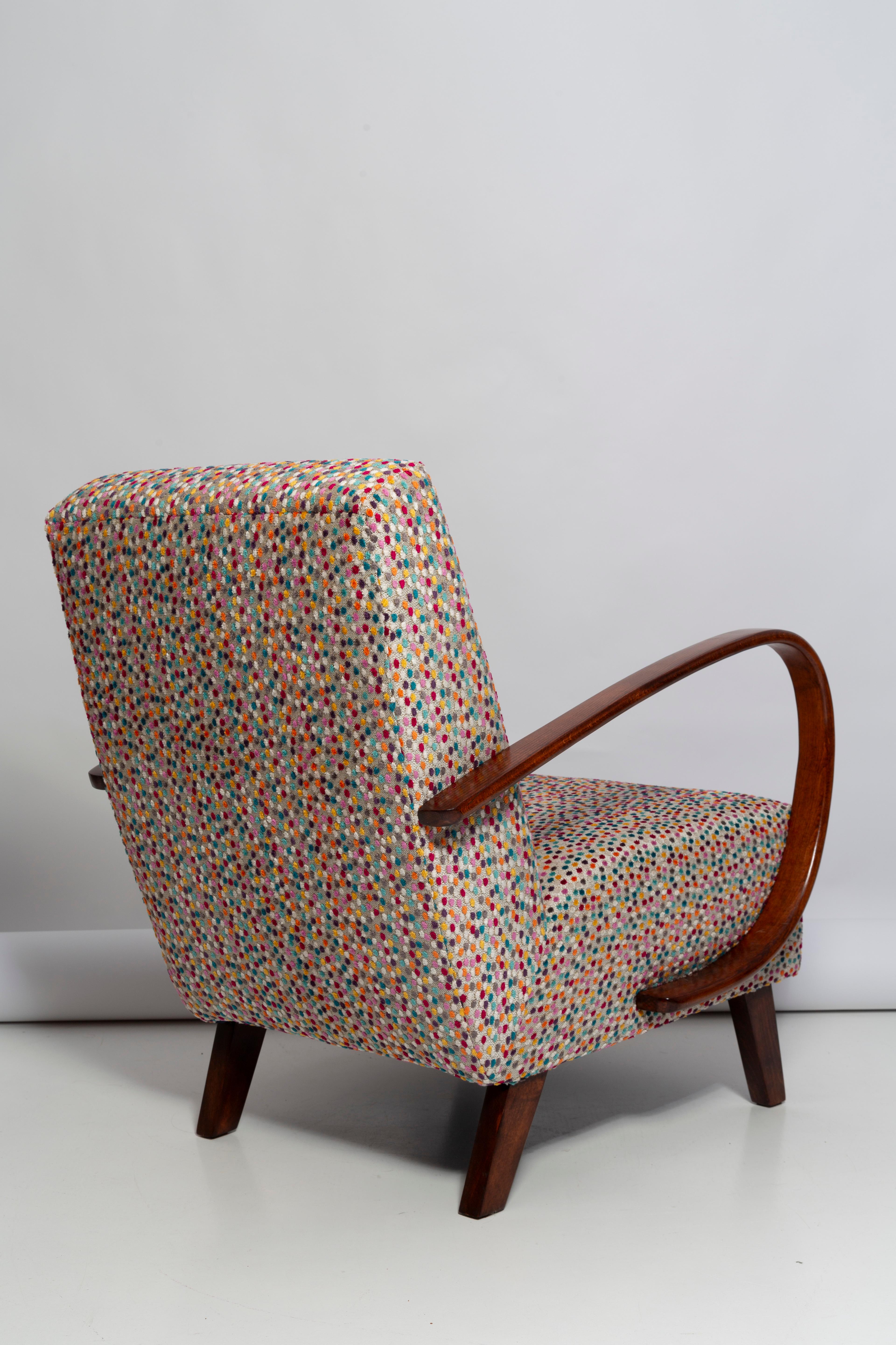 Mid Century Dots Velvet Armchair by J. Halabala, Czech Republic, 1950s In Excellent Condition For Sale In 05-080 Hornowek, PL