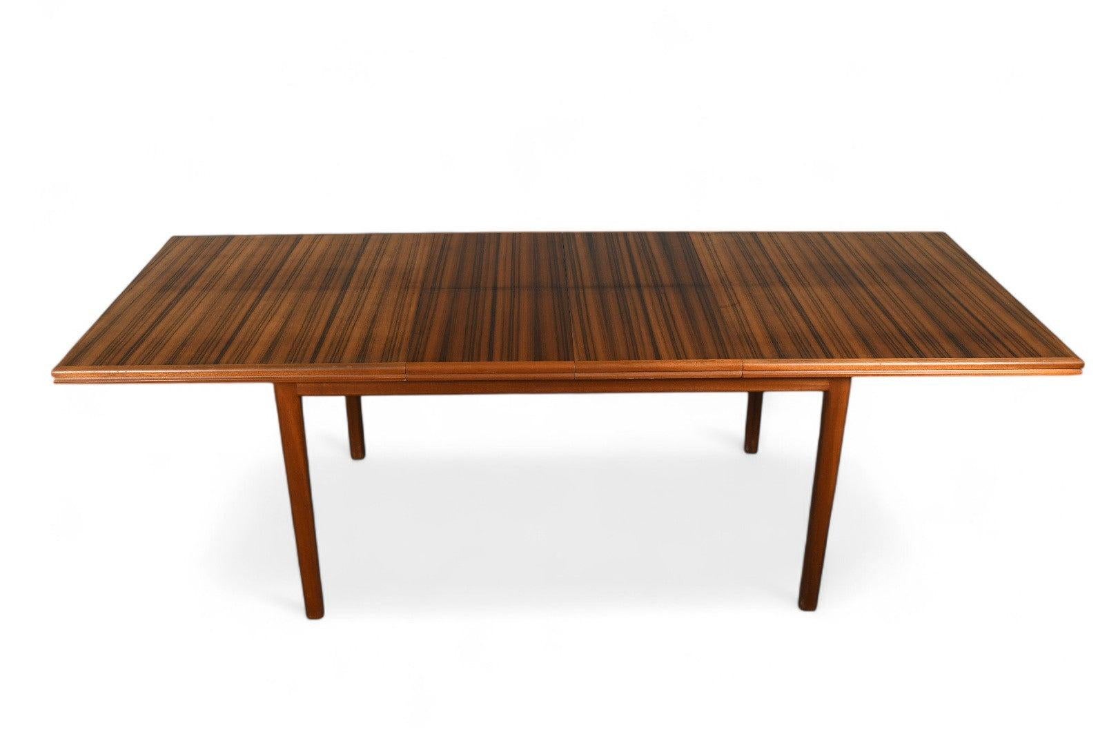 Mid Century Double Butterfly Leaf Esstisch in Nussbaum im Angebot 5