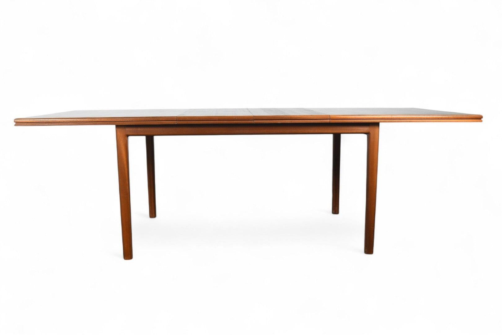Mid Century Double Butterfly Leaf Esstisch in Nussbaum im Angebot 6