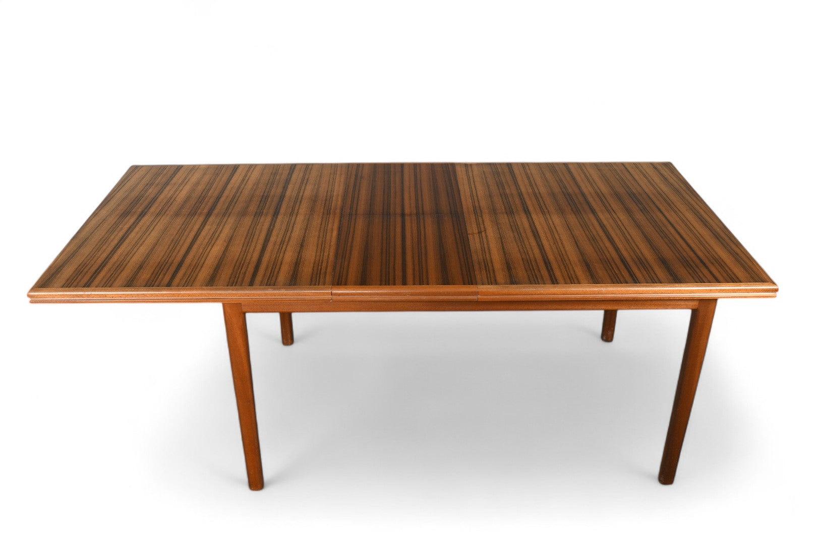 Mid Century Double Butterfly Leaf Esstisch in Nussbaum im Angebot 1