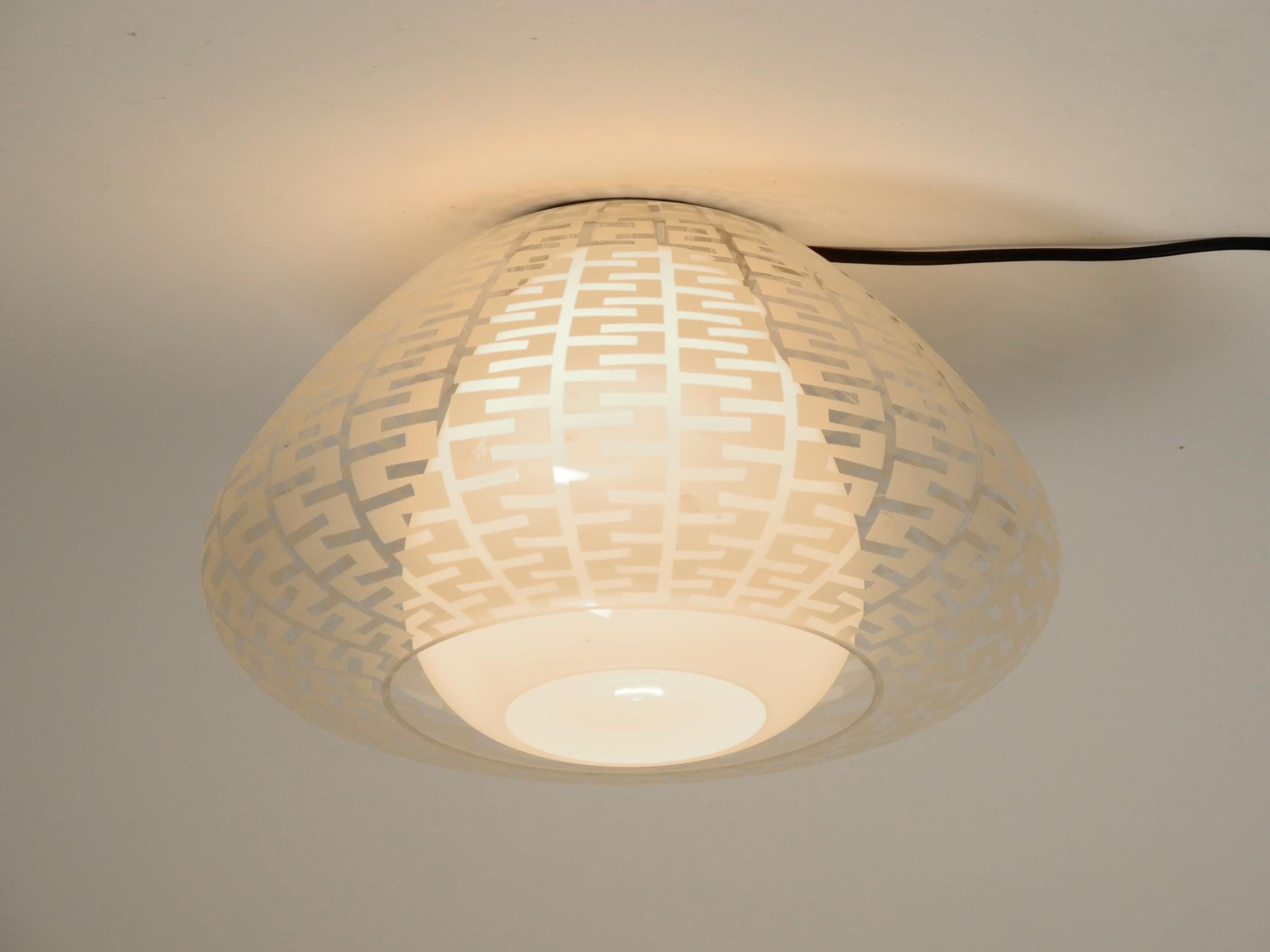 Lampada da soffitto in vetro doppio di metà secolo di Wilhelm Wagenfeld per Peill & Putzler in vendita 12