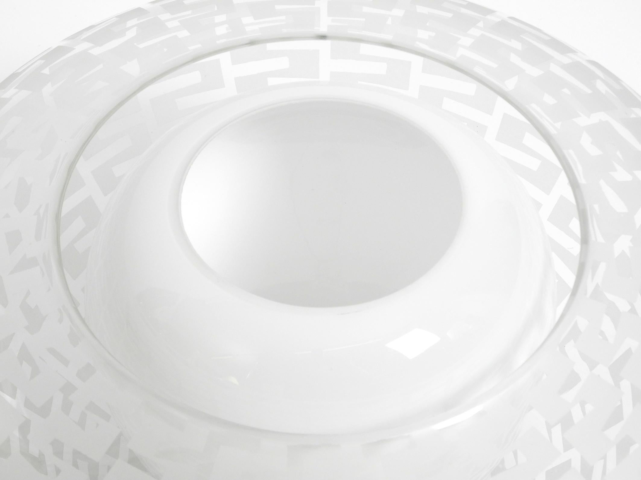 Vetro Lampada da soffitto in vetro doppio di metà secolo di Wilhelm Wagenfeld per Peill & Putzler in vendita