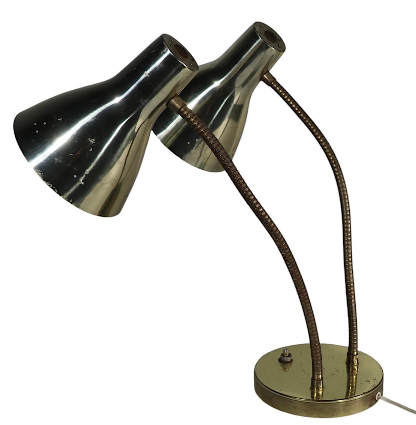 Mid Century Double Gooseneck Desk Lamp c. 1950/60's 7