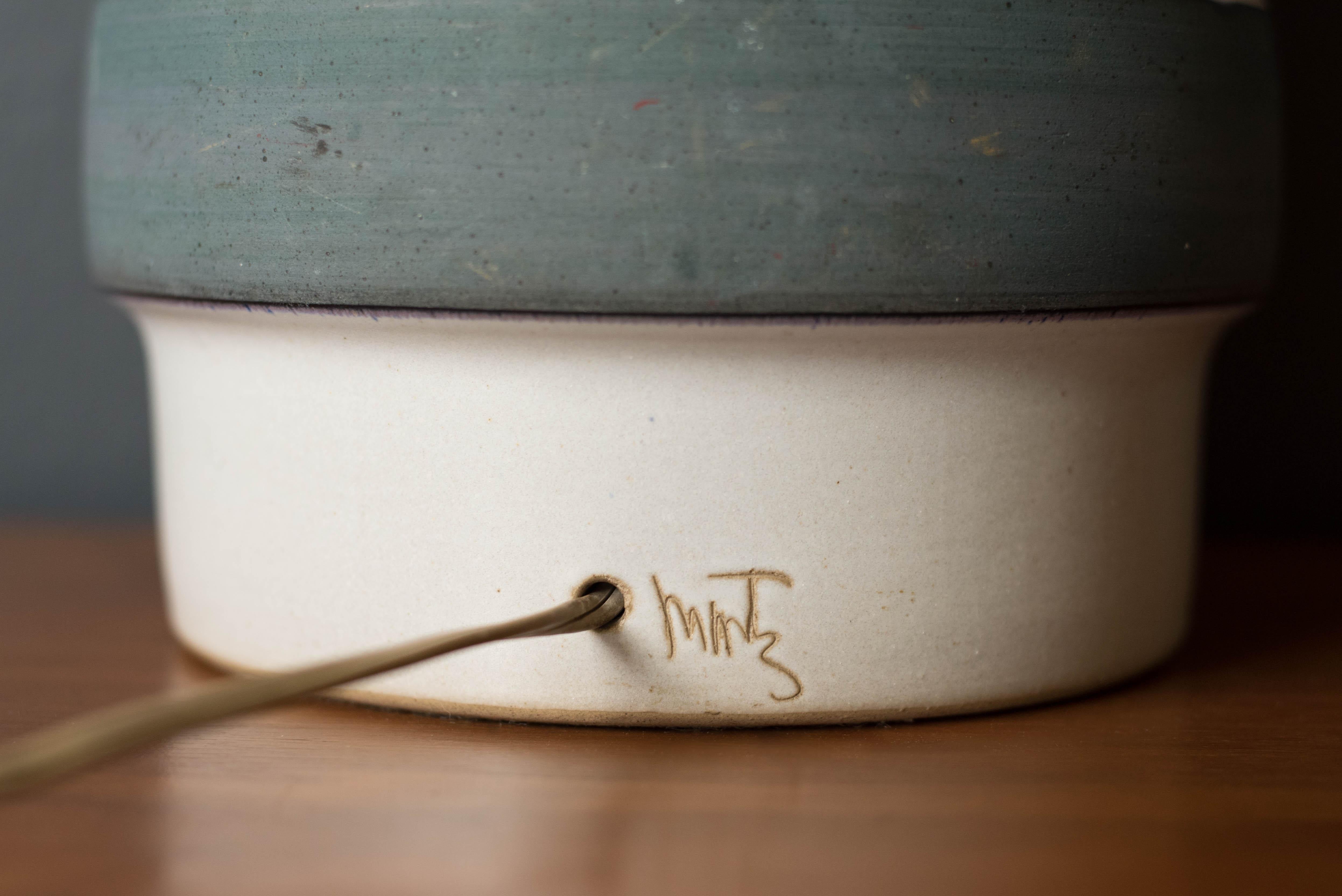 Lampe en poterie empilée doublement en grès du milieu du siècle dernier par Martz en vente 3