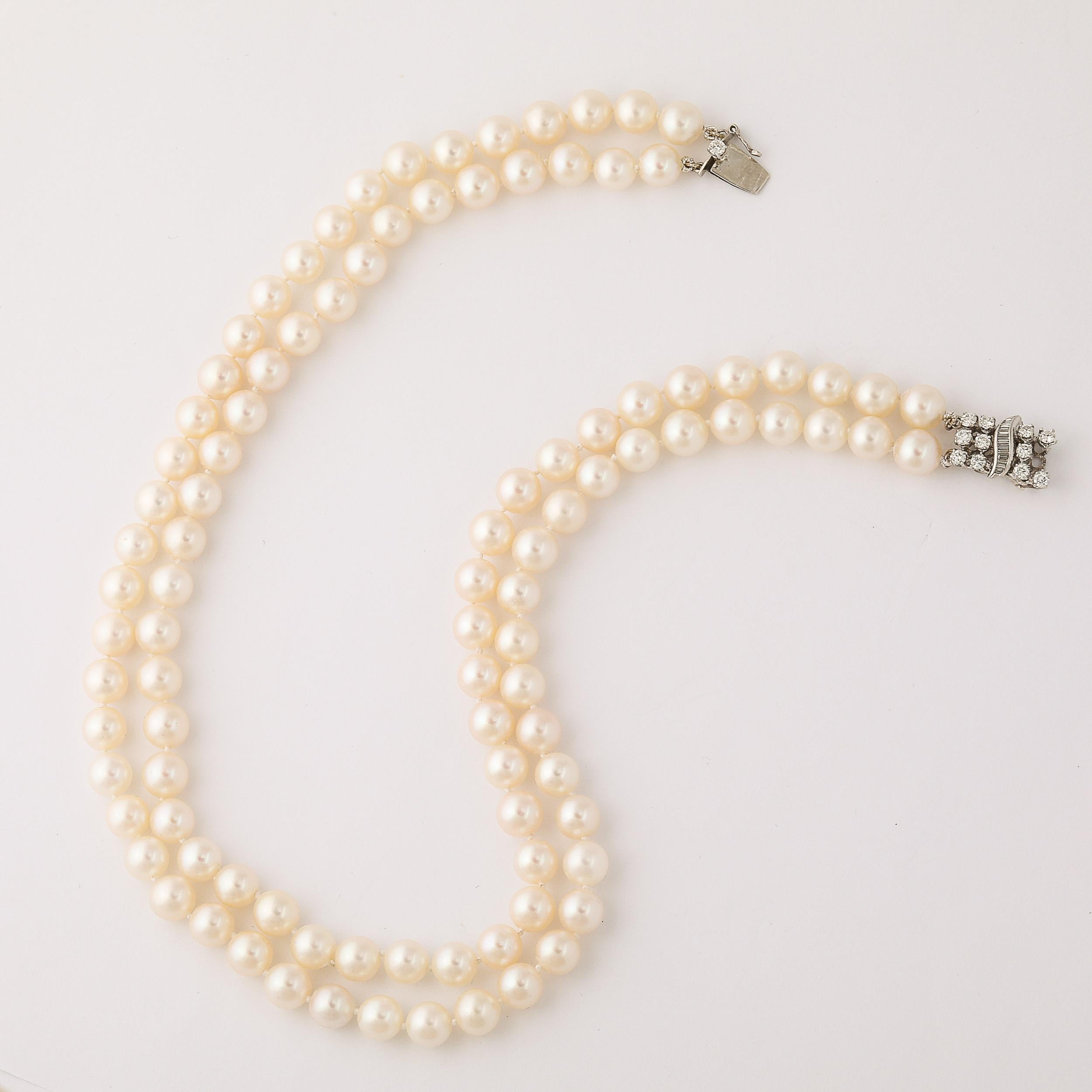 Mid-Century Double Strand Pearls with Diamond Clasp For Sale 2