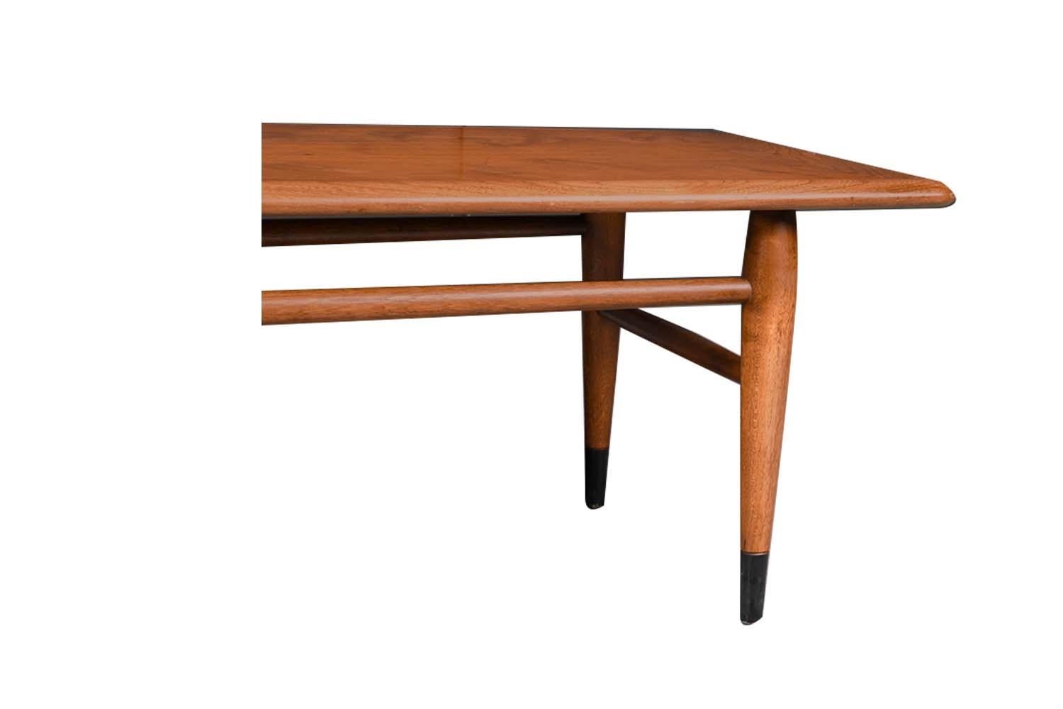 Mid-Century Modern Midcentury Dovetail Coffee Table Lane Acclaim For Sale