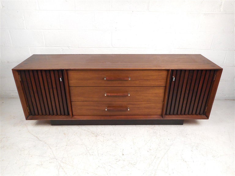 Midcentury Dresser and Nightstands by Lane Furniture Co. at 1stDibs