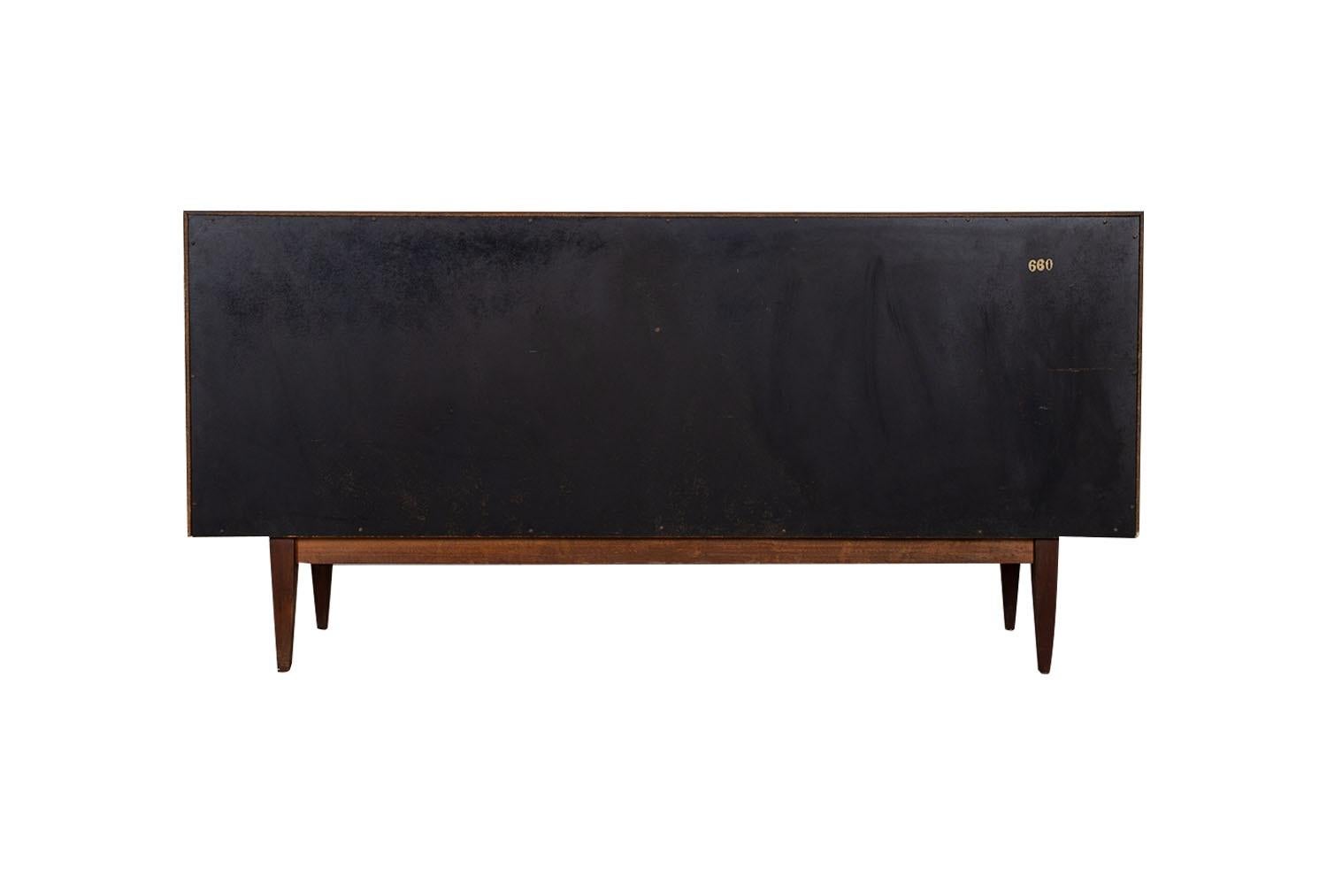 Mid-Century Dresser Arne Vodder Style West Michigan Furniture For Sale 3