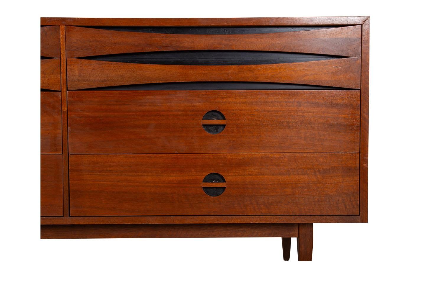 Mid-Century Dresser Arne Vodder Style West Michigan Furniture For Sale 1