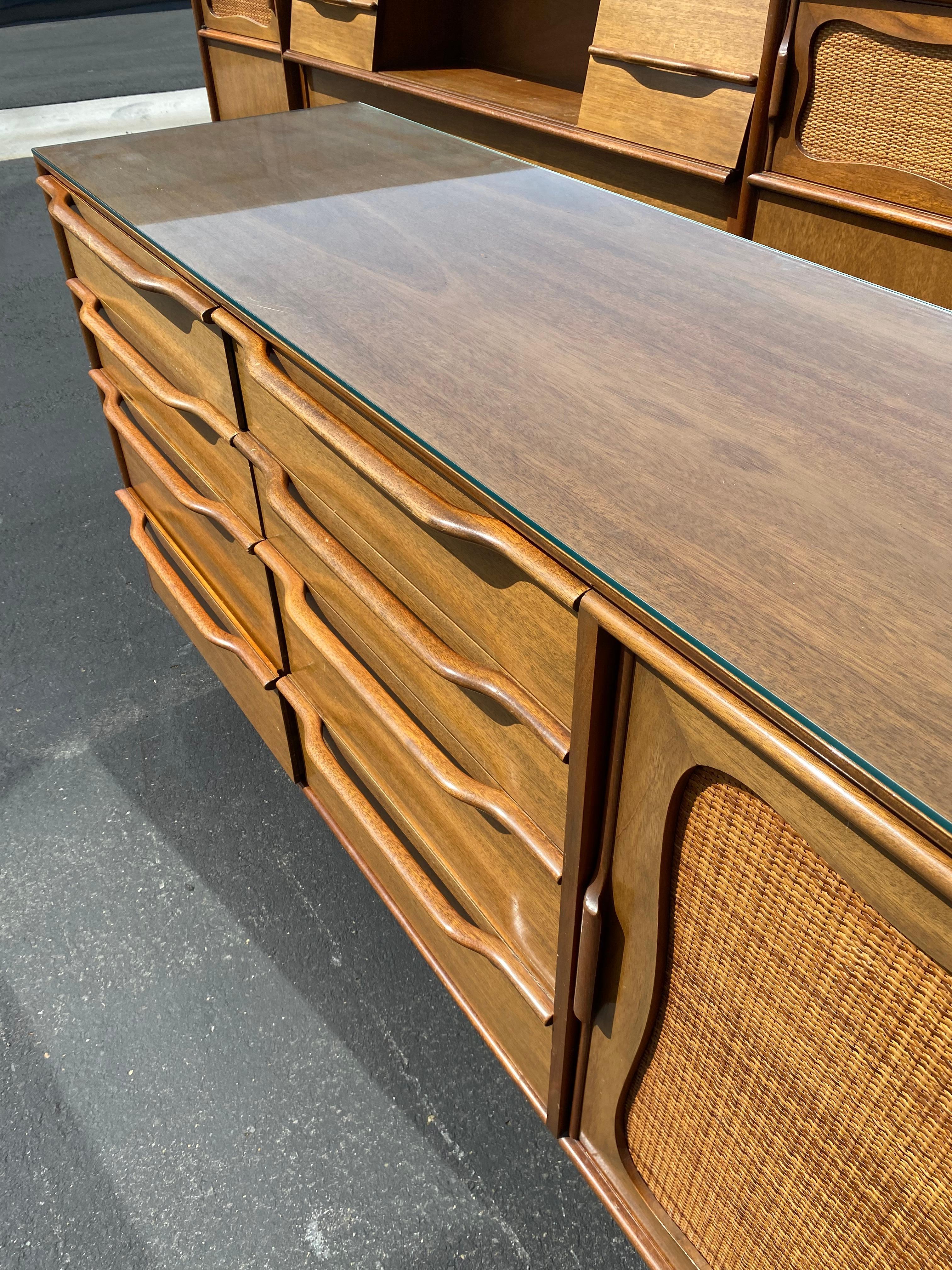 Mid-Century Modern Mid-Century Dresser Buffet Sideboard Credenza by Hickory Manufacturing Co.