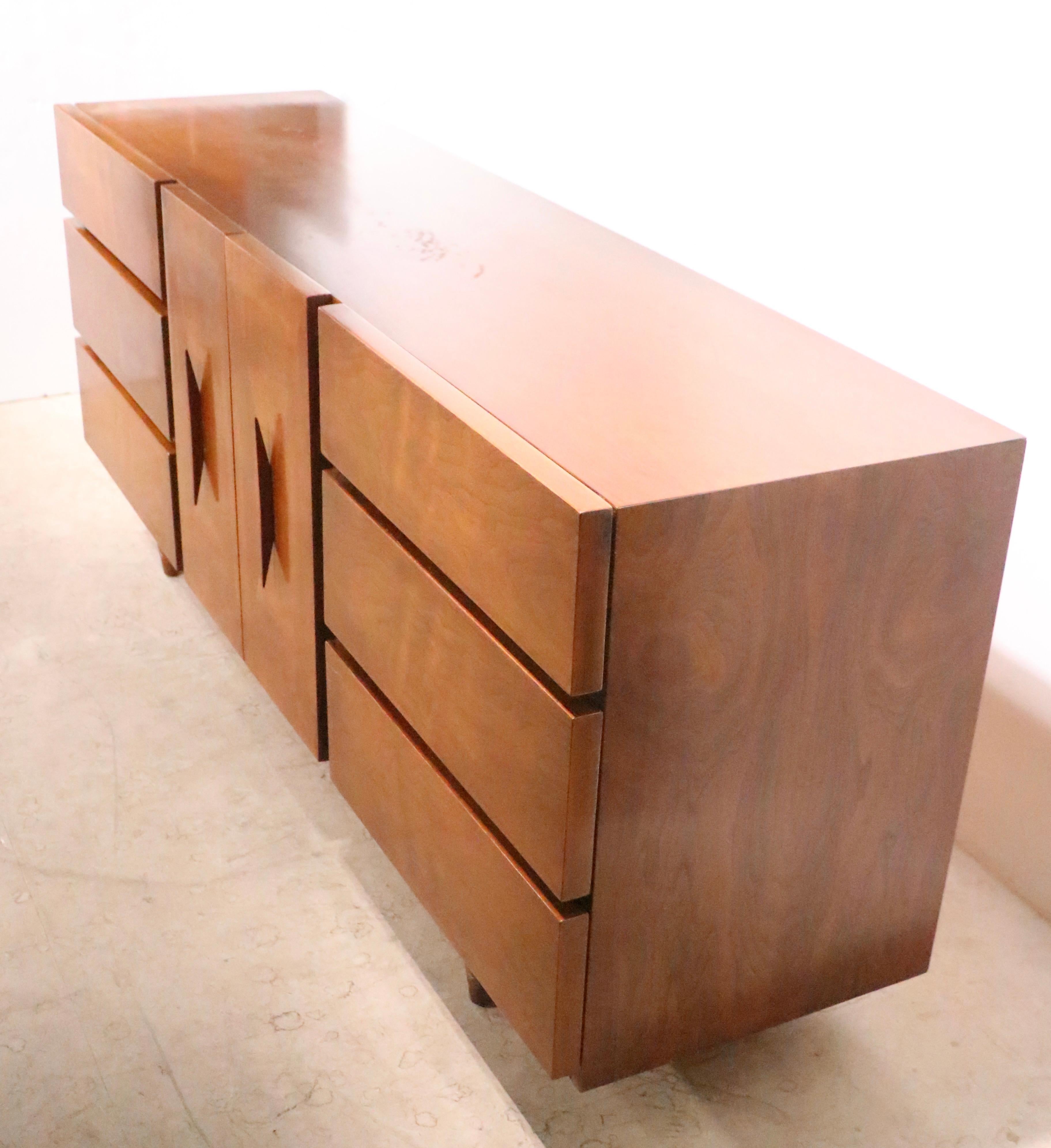 Mid Century Dresser by American of Martinsville, circa 1950s 7