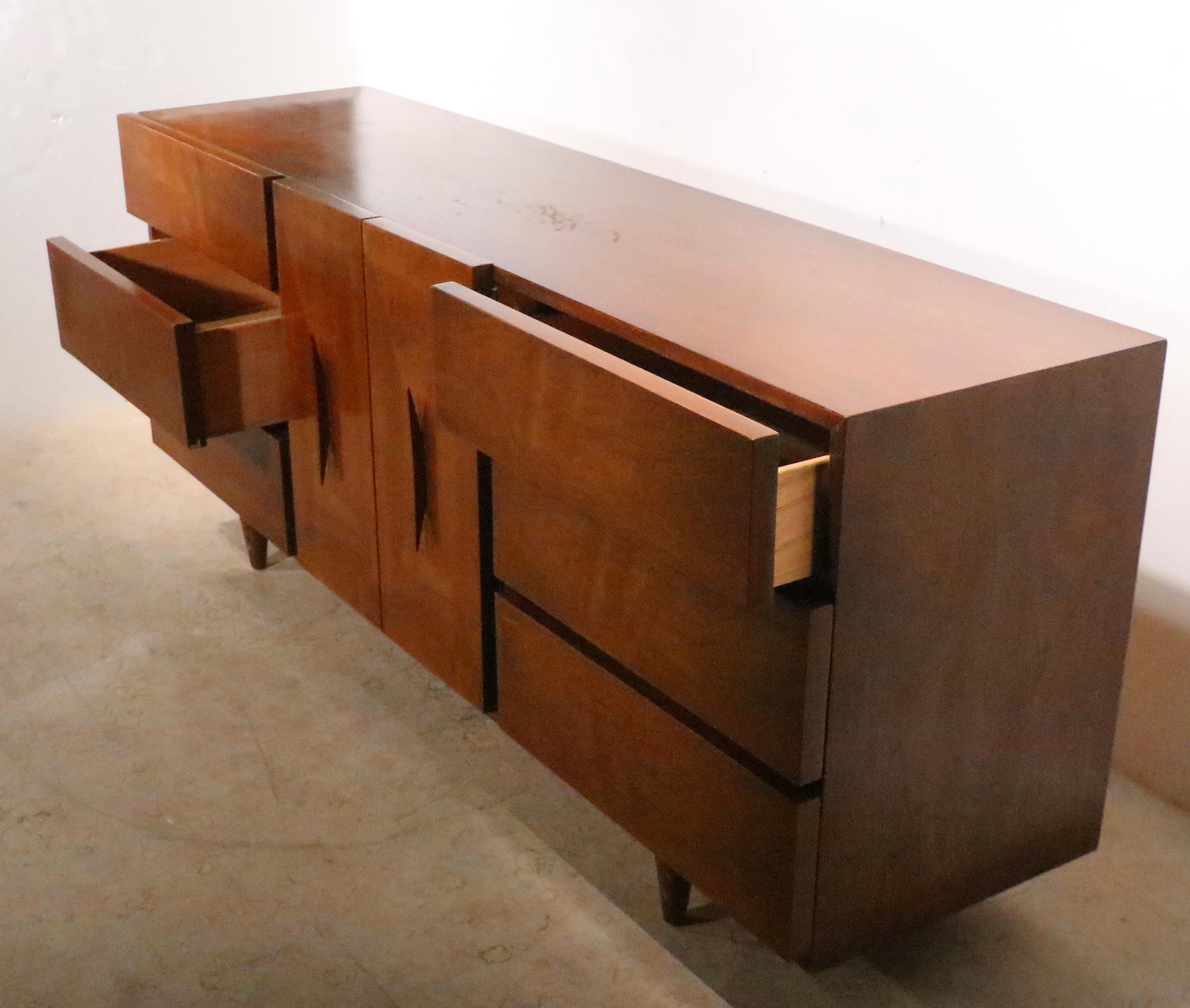Mid Century Dresser by American of Martinsville, circa 1950s 1