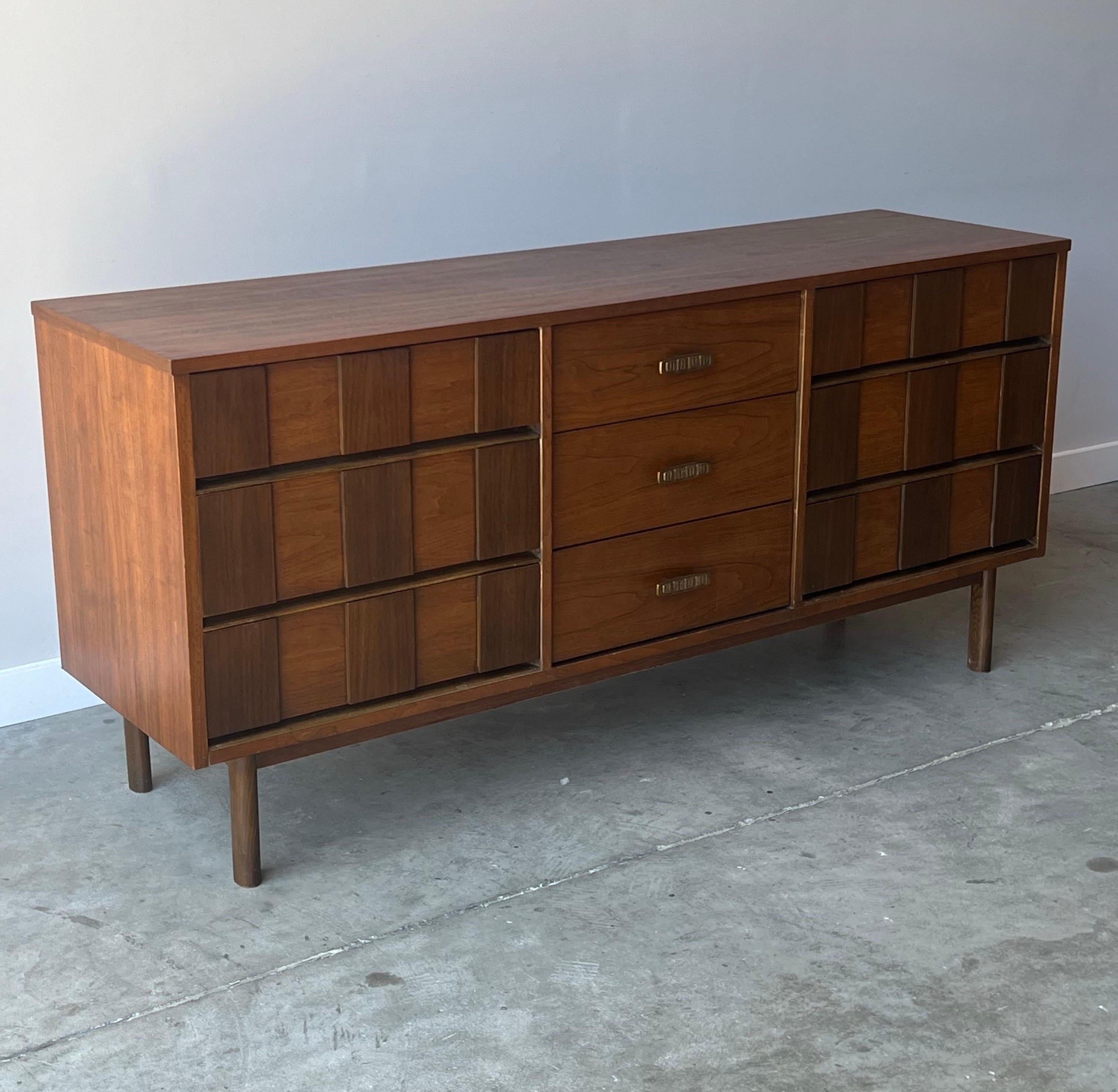 Mid-Century Modern Mid-Century Dresser by Bassett