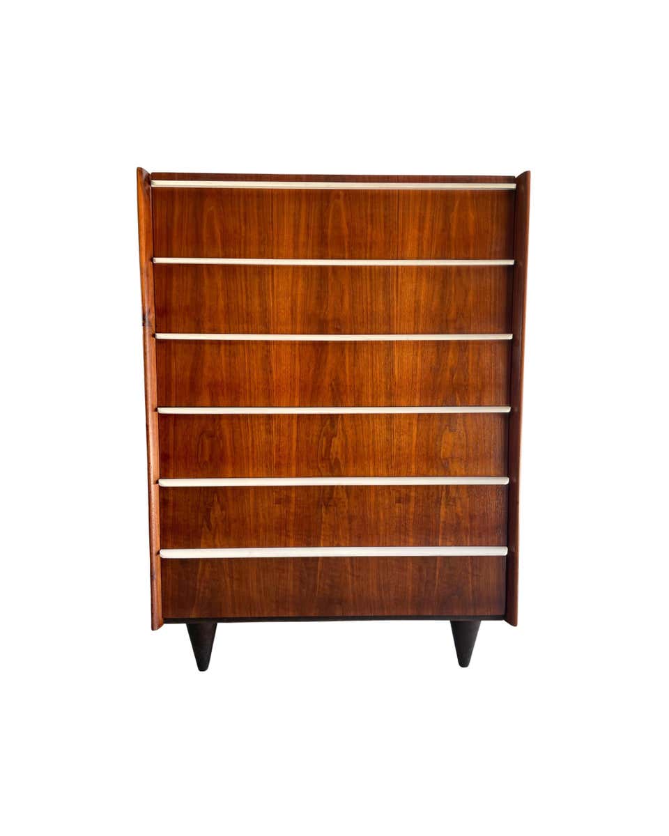 Gilbert Rohde Art Deco Dresser at 1stDibs