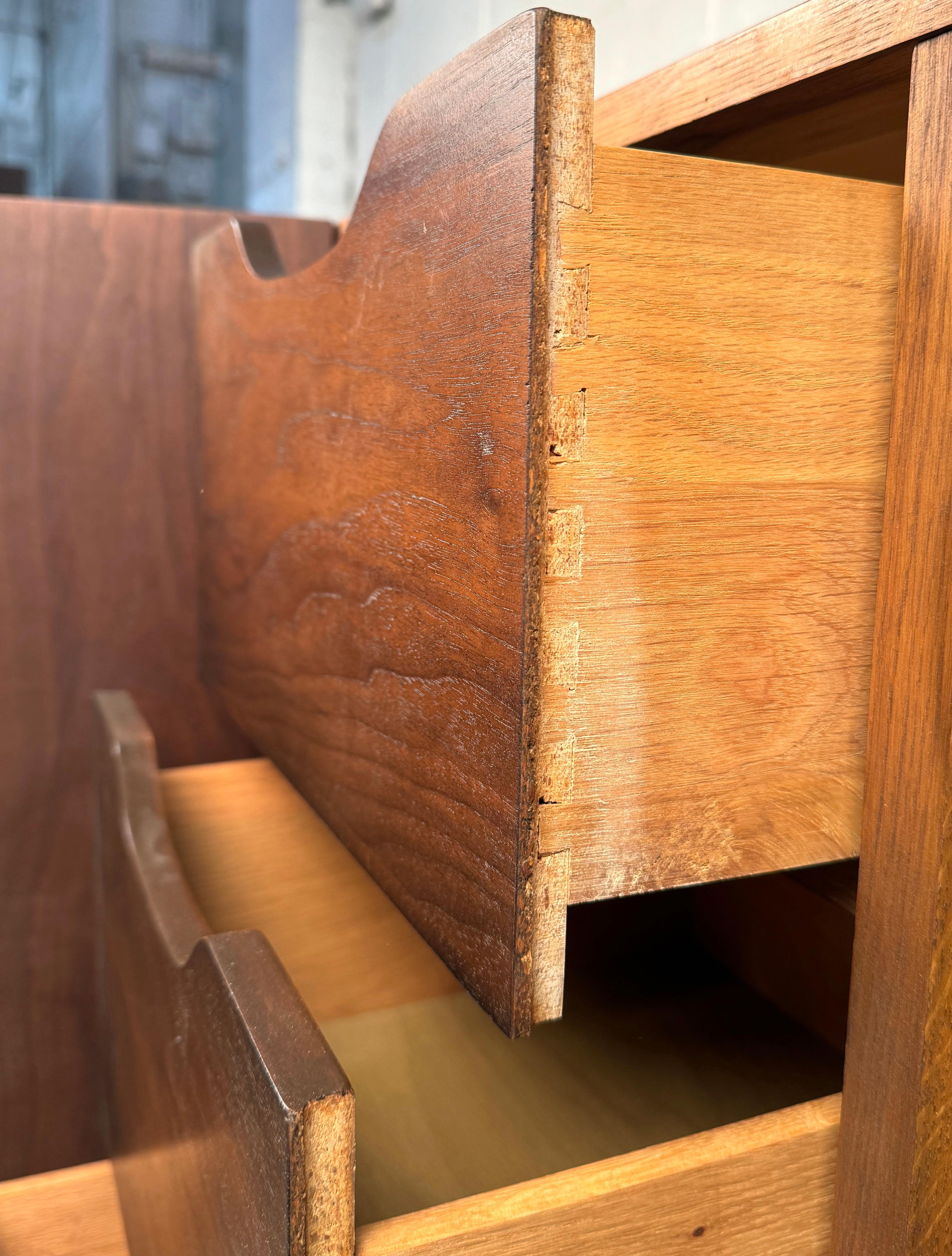 Mid-Century Dresser by Lane Furniture For Sale 8