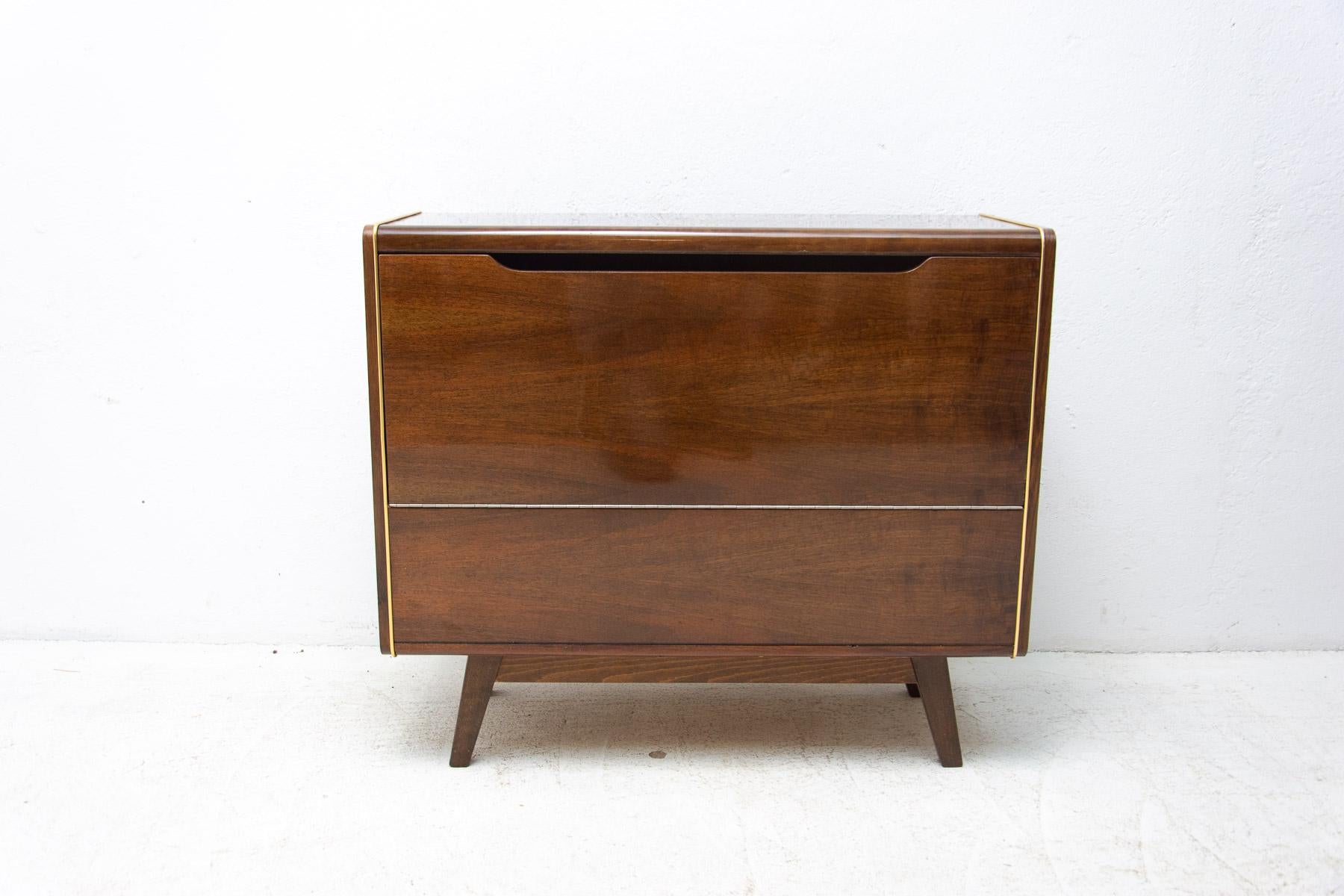 Mid Century Dresser by Nepožitek & Landsman for Jitona, 1970s 2