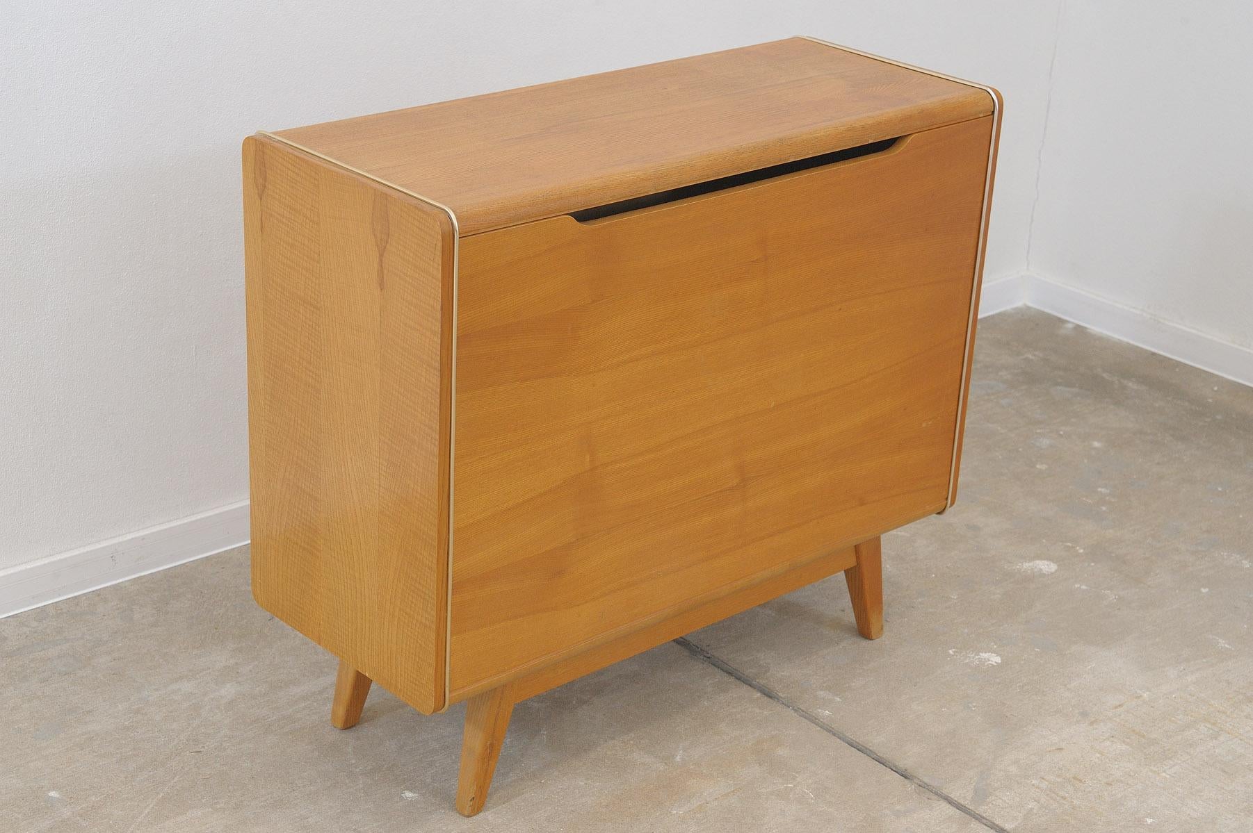 Mid-Century Modern Mid century dresser by Nepožitek & Landsman for Jitona, 1970´s For Sale