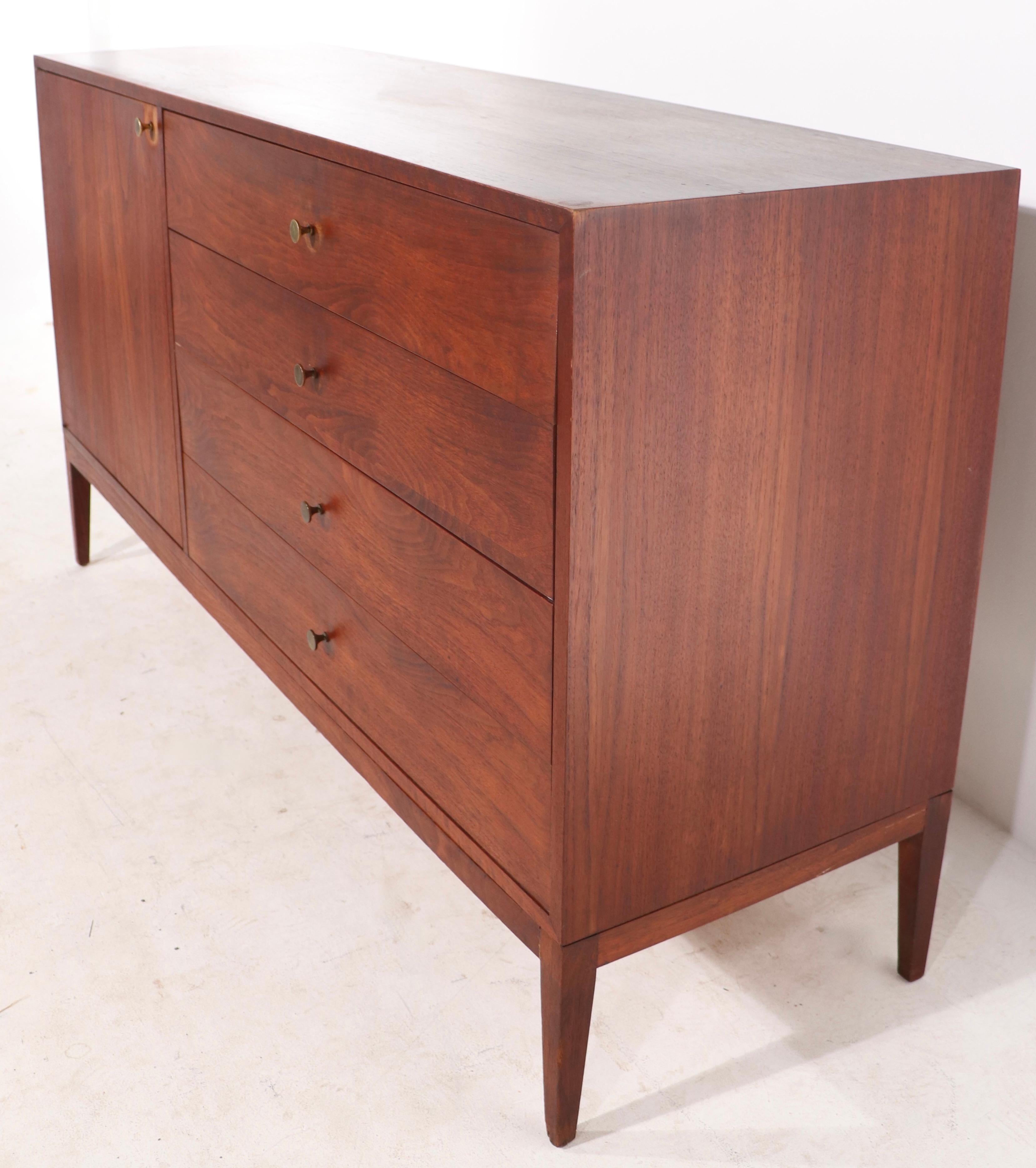 Mid-Century Dresser Cabinet Attributed to Paul McCobb For Sale 13