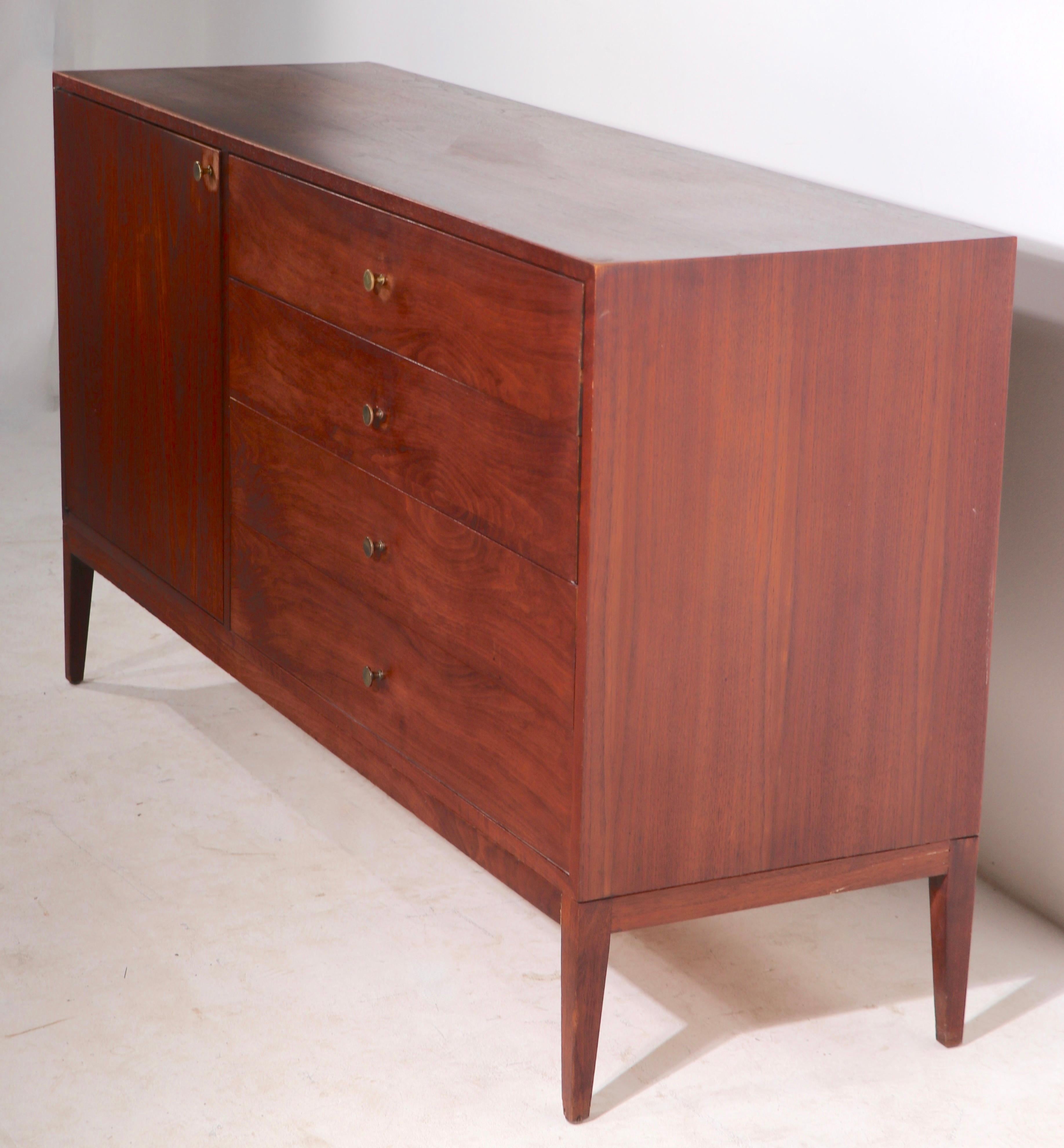 Mid-Century Modern Mid-Century Dresser Cabinet Attributed to Paul McCobb For Sale
