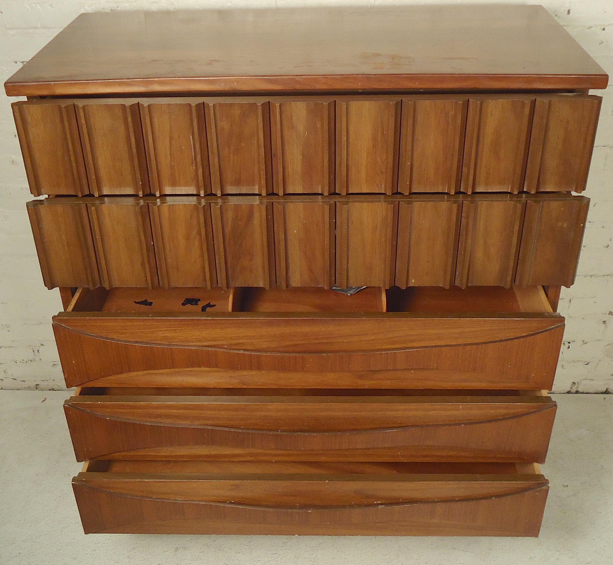 Midcentury Dresser with Sculpted Accents 1