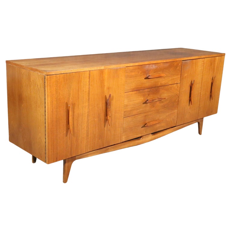 MidCentury Dresser w/ Sculpted Handles For Sale at 1stDibs