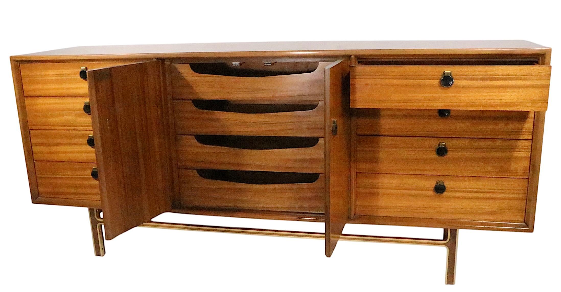 Mid Century Dresser with Twelve Drawers For Sale 5