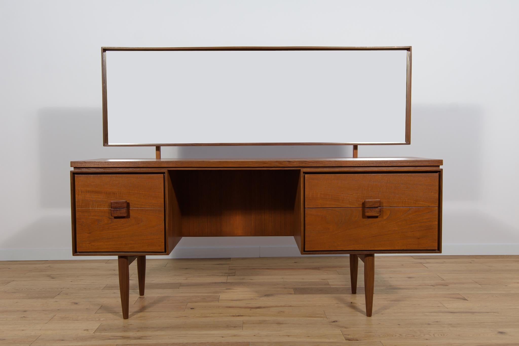 Mid-Century Modern Mid-Century Dressing Table by I. Kofod-Larsen for G-Plan, 1960s