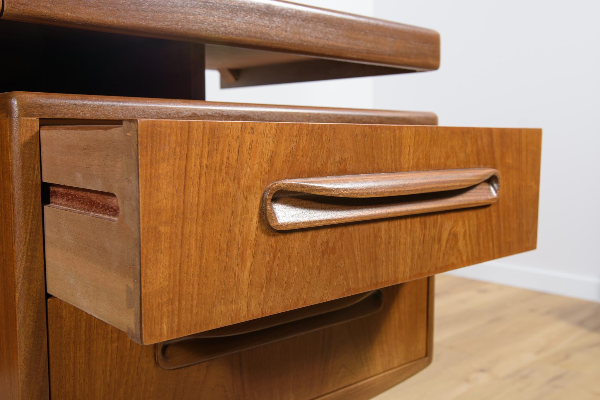 Mid Century  Dressing Table by Victor Wilkins for G-Plan, 1960s 7