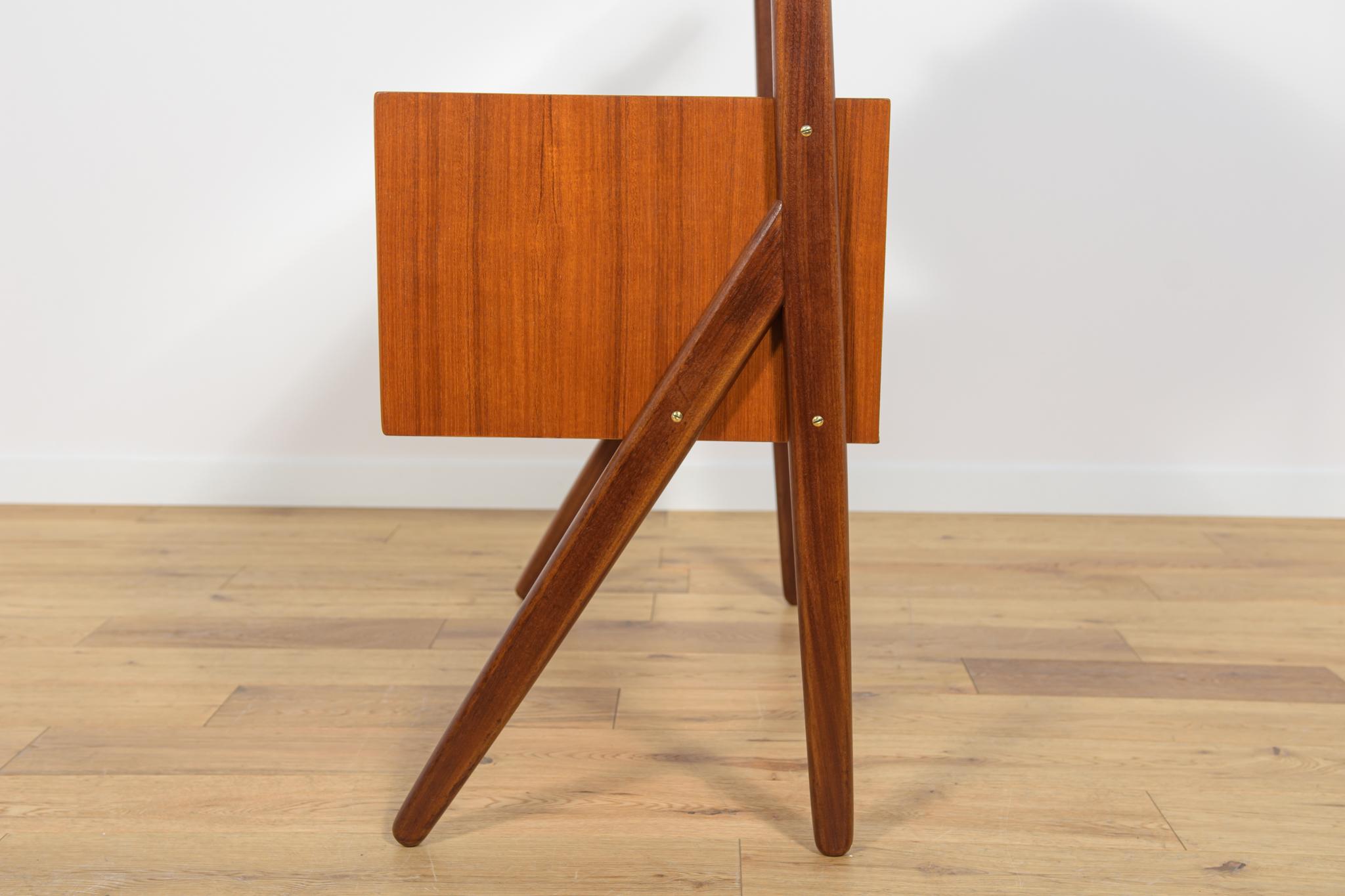 Mid-Century Dressing Table from Ølholm Møbelfabri, 1960s For Sale 10