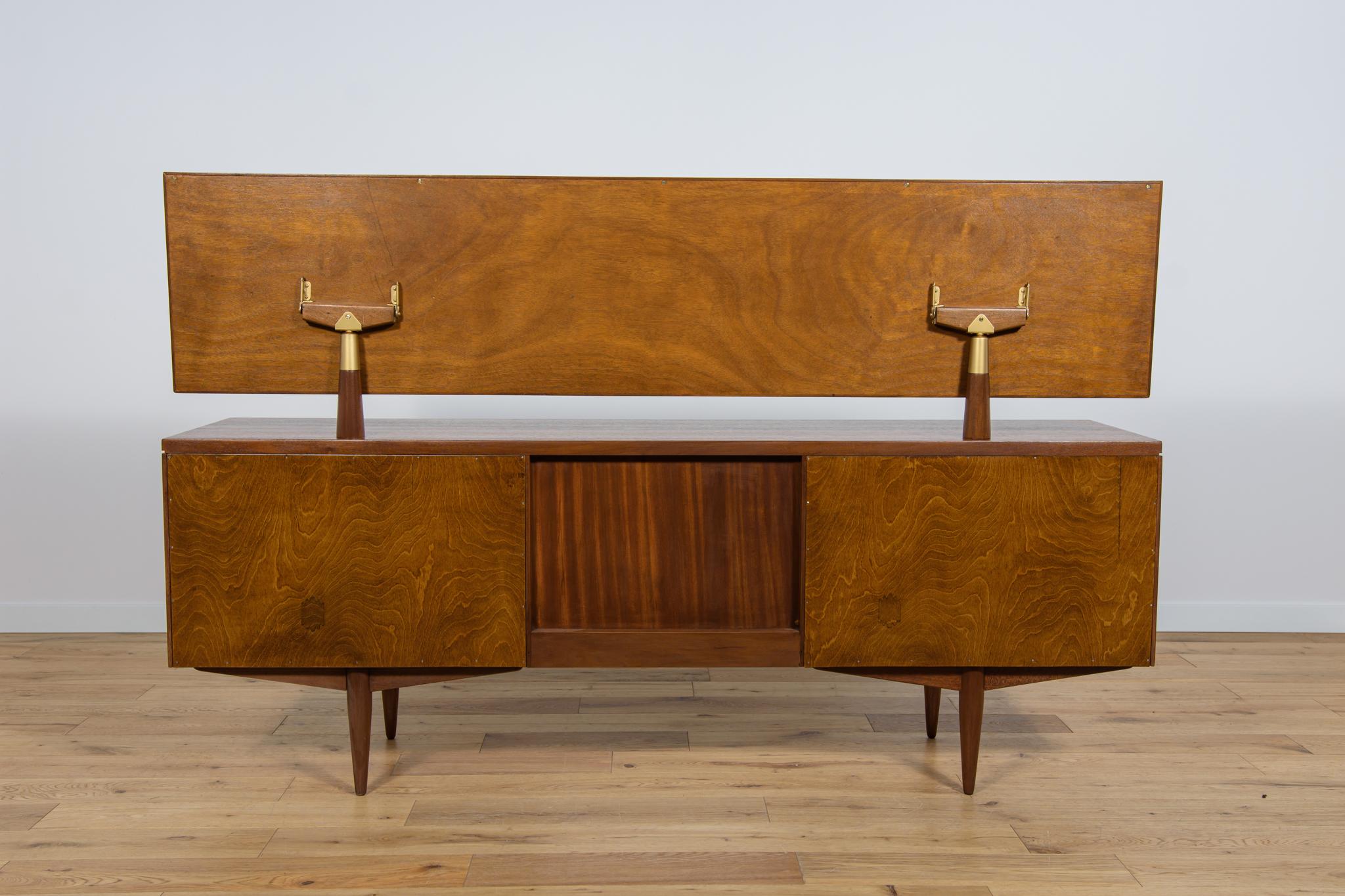 Mid-20th Century Mid-Century Dressing Table from White and Newton, 1960s For Sale