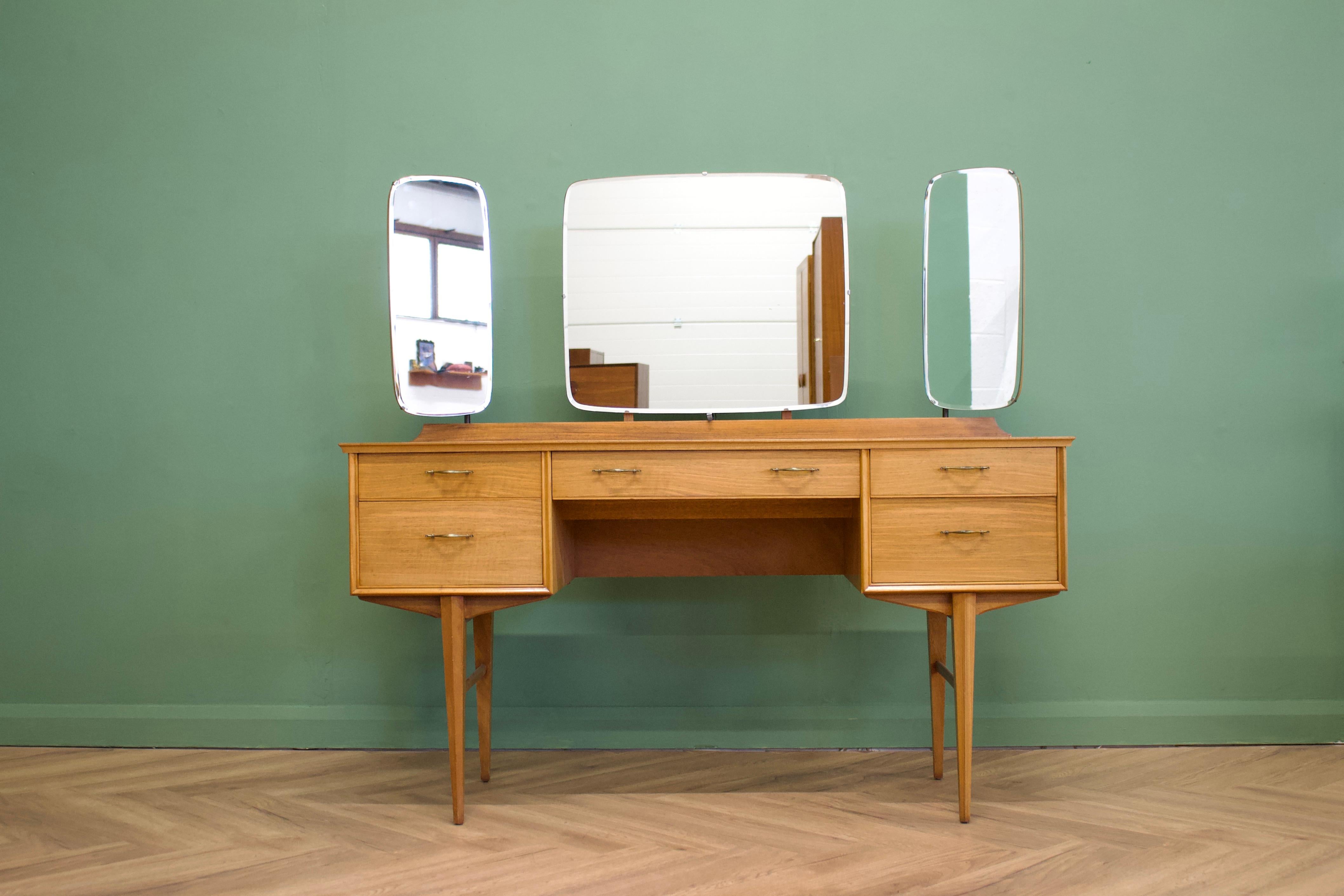alfred cox dressing table