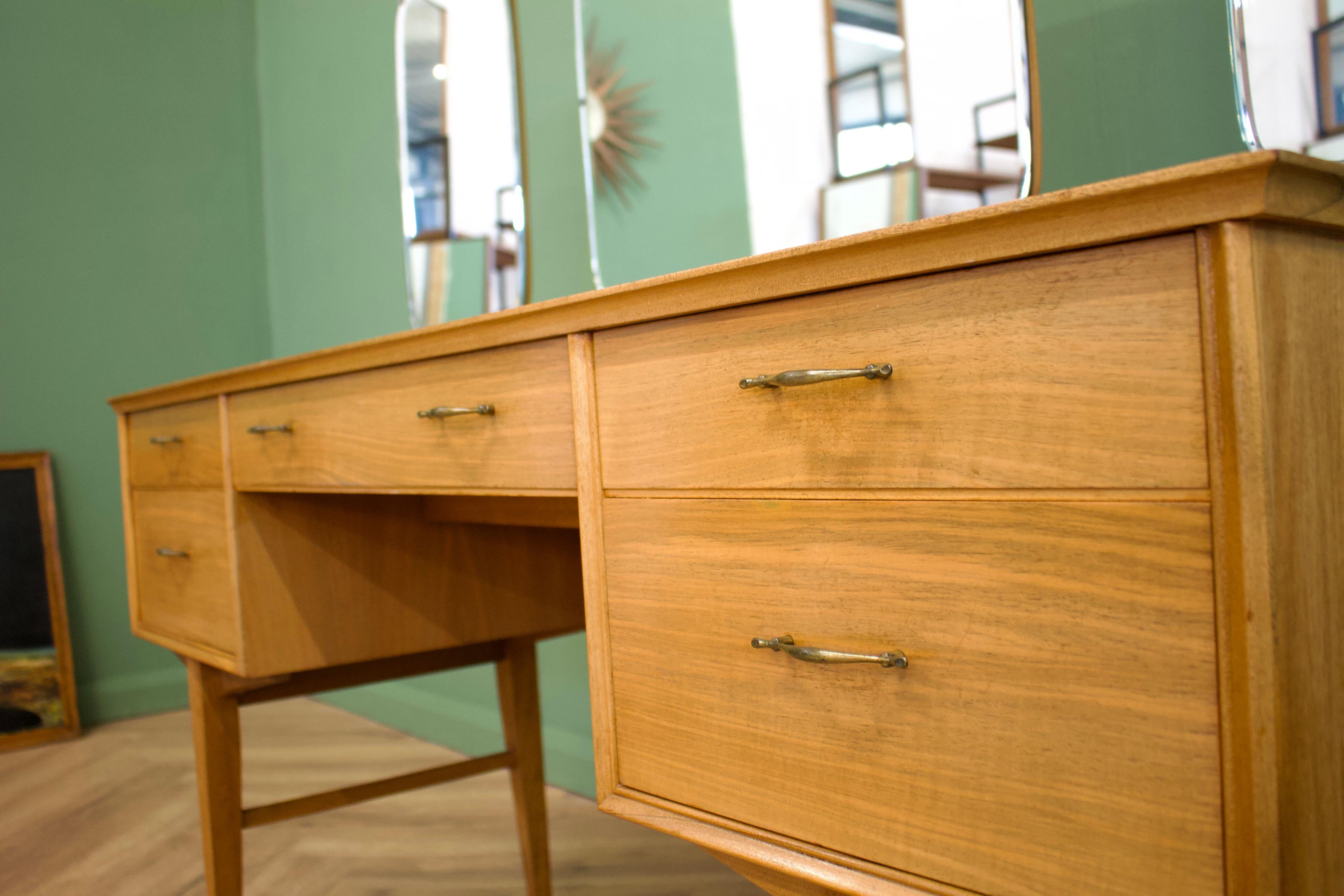 1950s dressing table with mirror