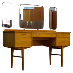 Retro Mid-Century Dressing Table in Walnut by Alfred COX for Heals, 1950s