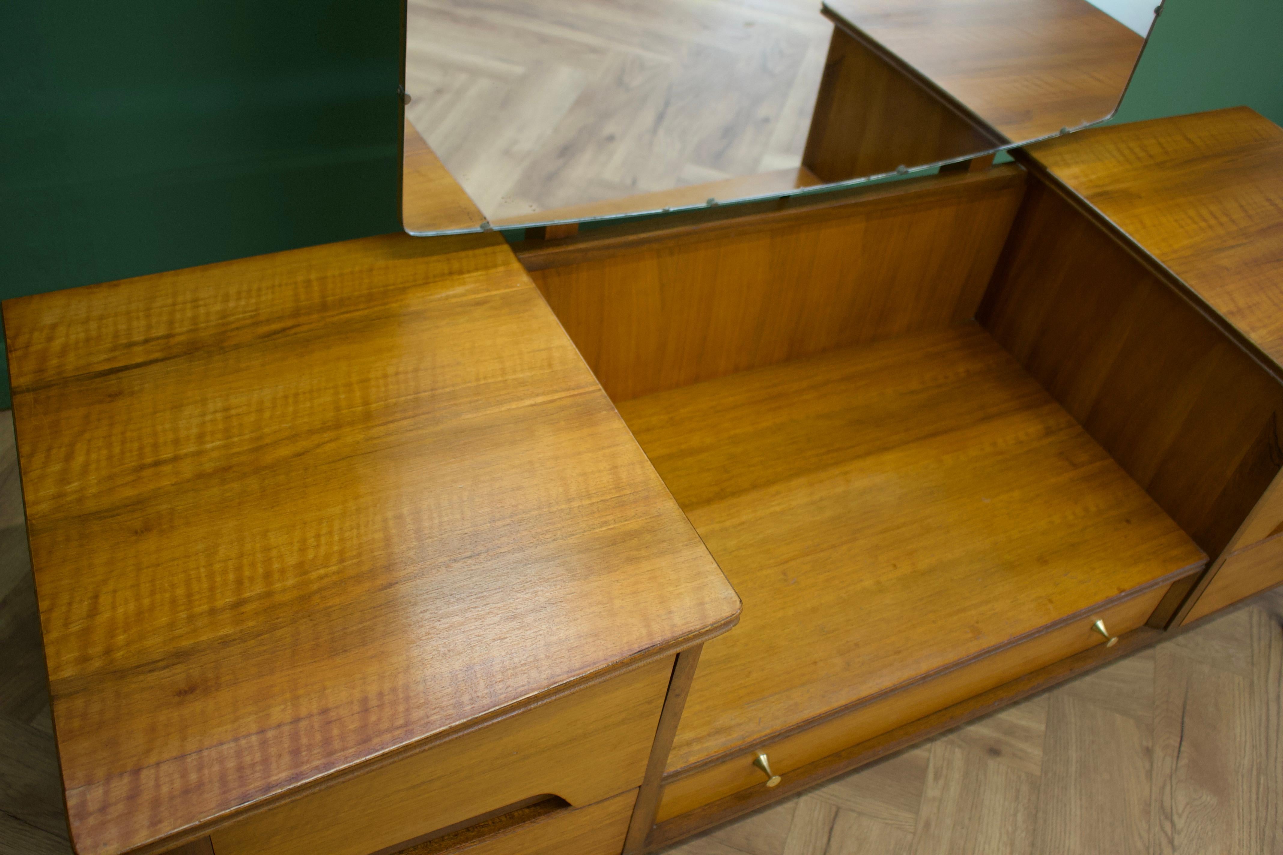 20th Century Midcentury Dressing Table in Walnut from Younger, 1960s For Sale