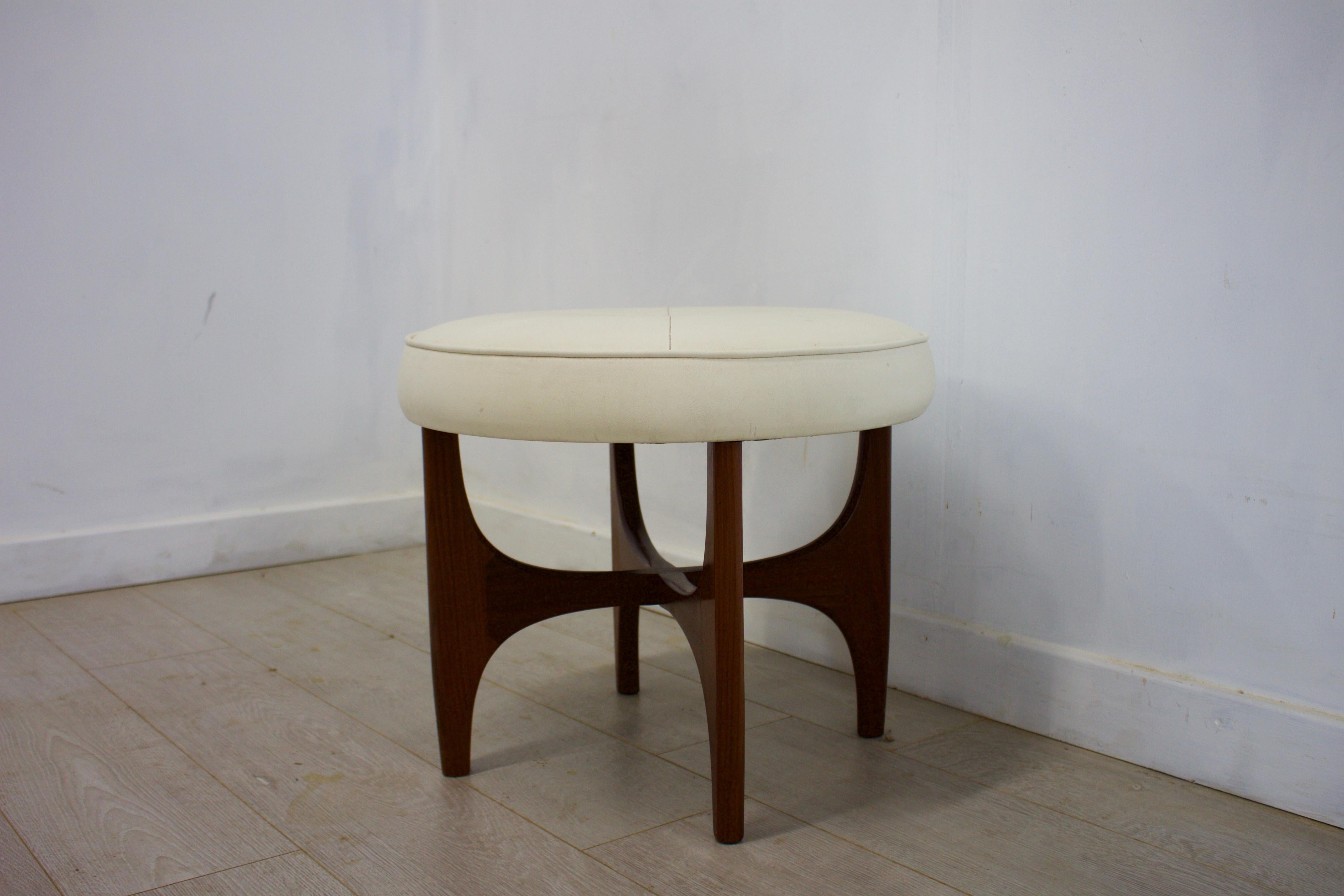 g plan dressing table stool