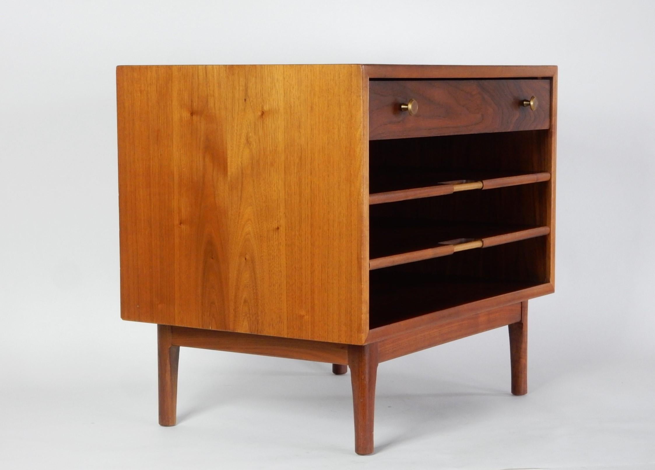 Mid-Century Drexel Magazine Cabinet Table by Kipp Stewart and Stewart MacDougal For Sale 2
