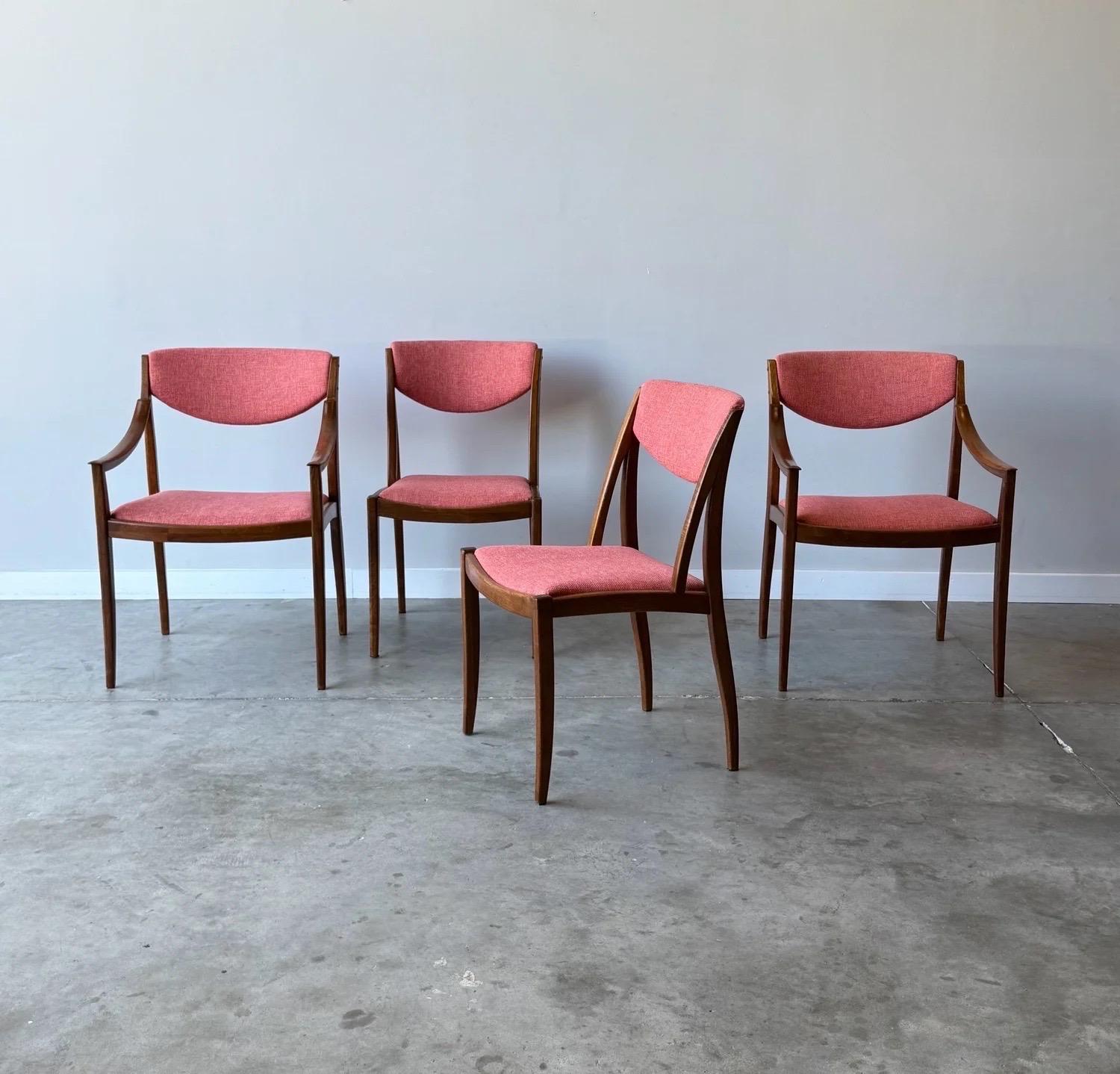 Américain Chaises de salle à manger du milieu du siècle Drexel Parallele by Barney Flagg - Ensemble de quatre en vente