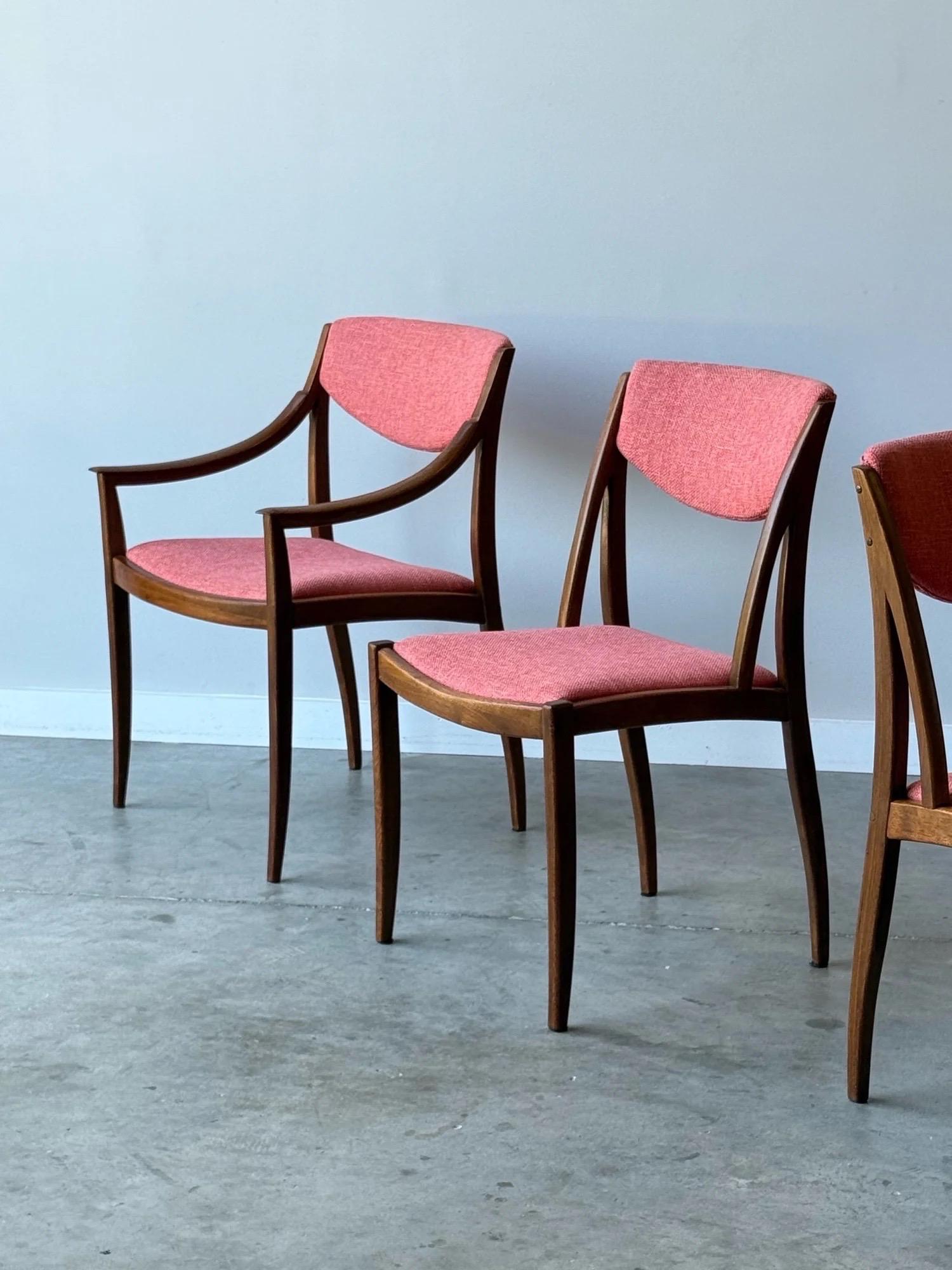 Milieu du XXe siècle Chaises de salle à manger du milieu du siècle Drexel Parallele by Barney Flagg - Ensemble de quatre en vente