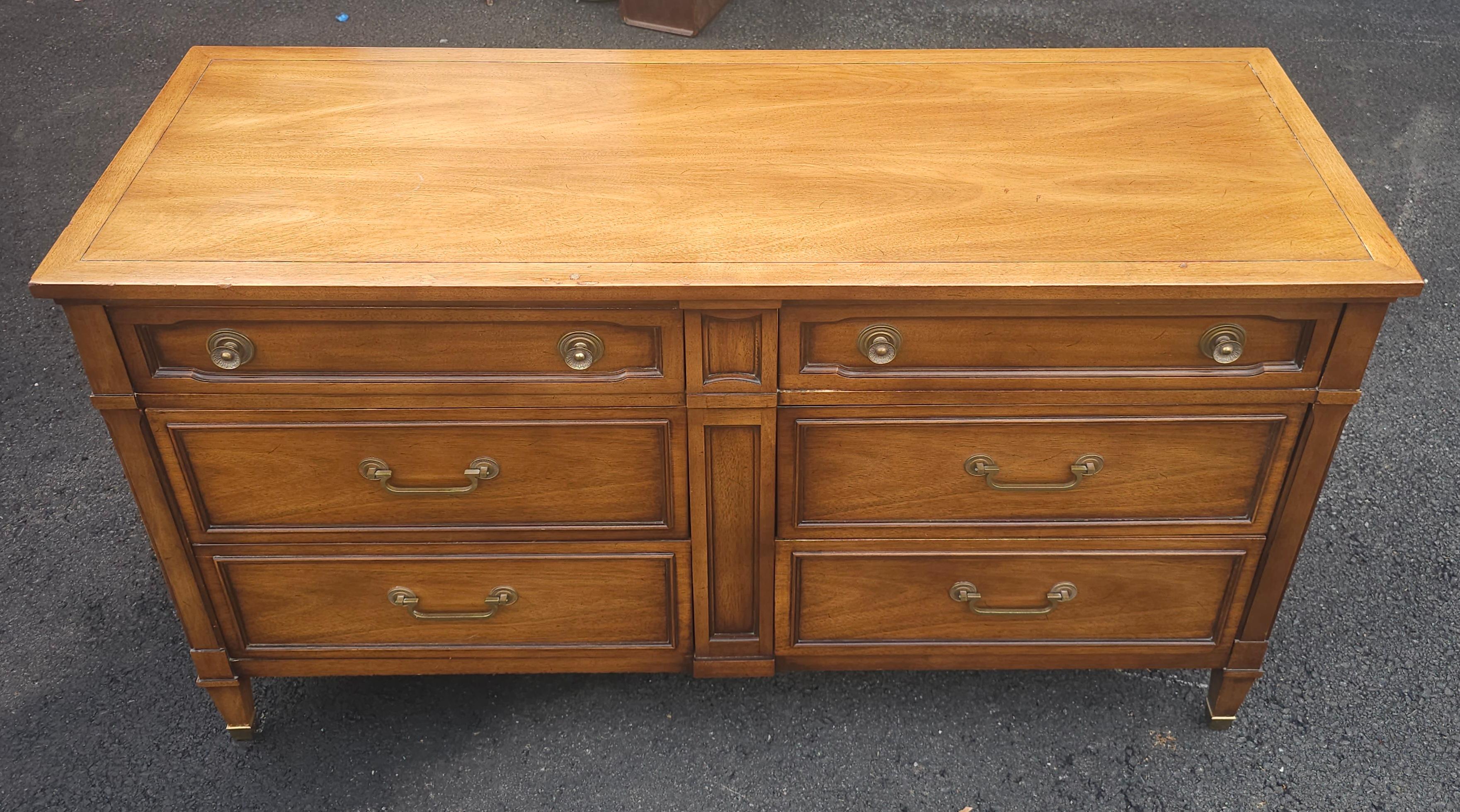 Mid-Century Drexel Truine Walnut Double Dresser In Good Condition In Germantown, MD