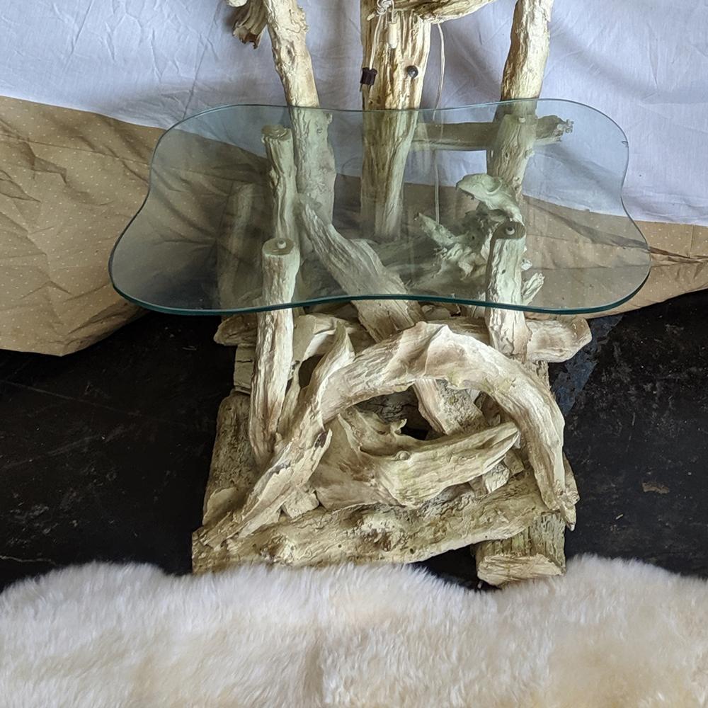 Midcentury Drift Wood Standing Table Lamp In Good Condition For Sale In Pasadena, TX
