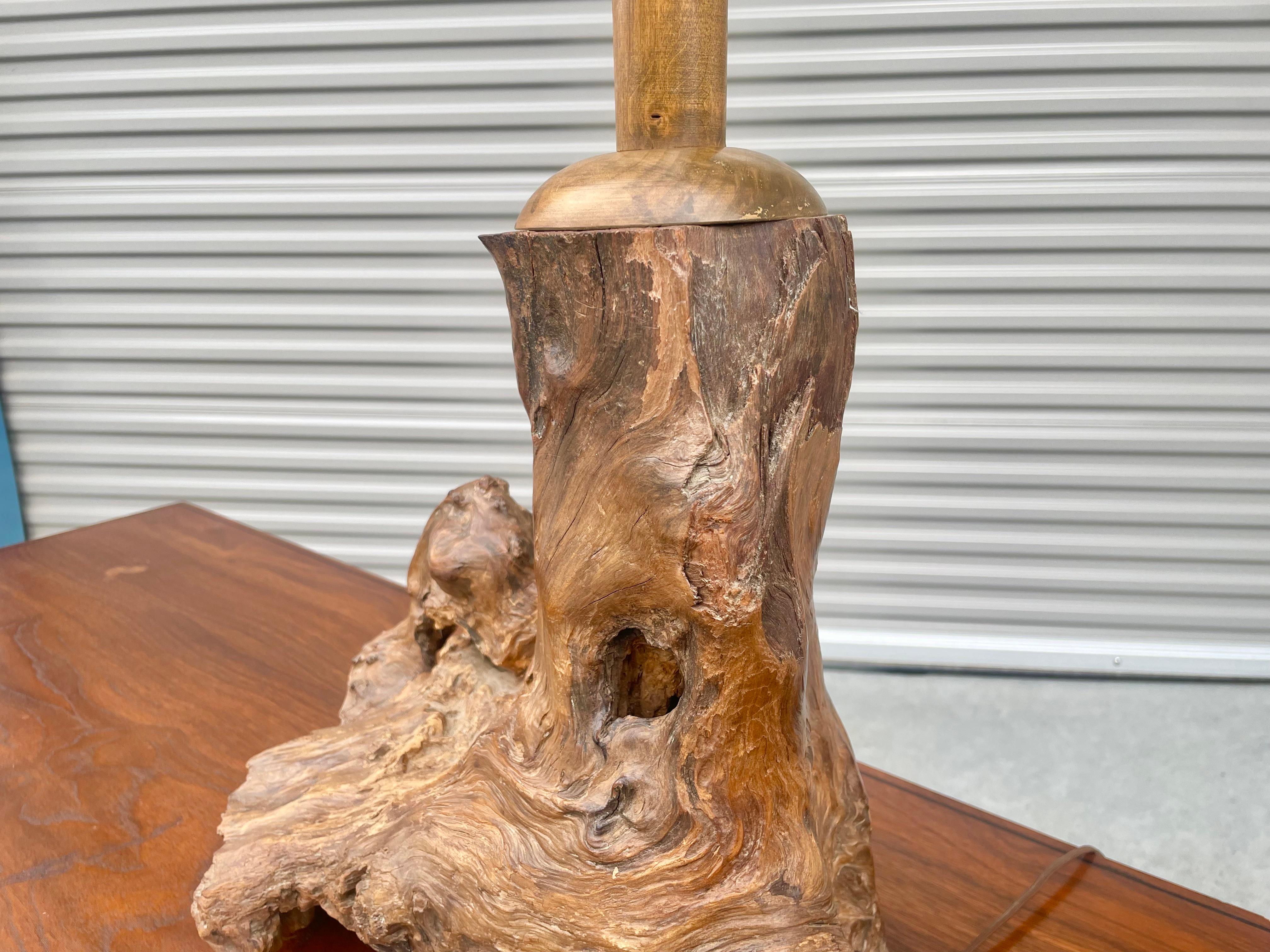 Bois flotté Lampe de bureau en bois flotté du milieu du siècle en vente