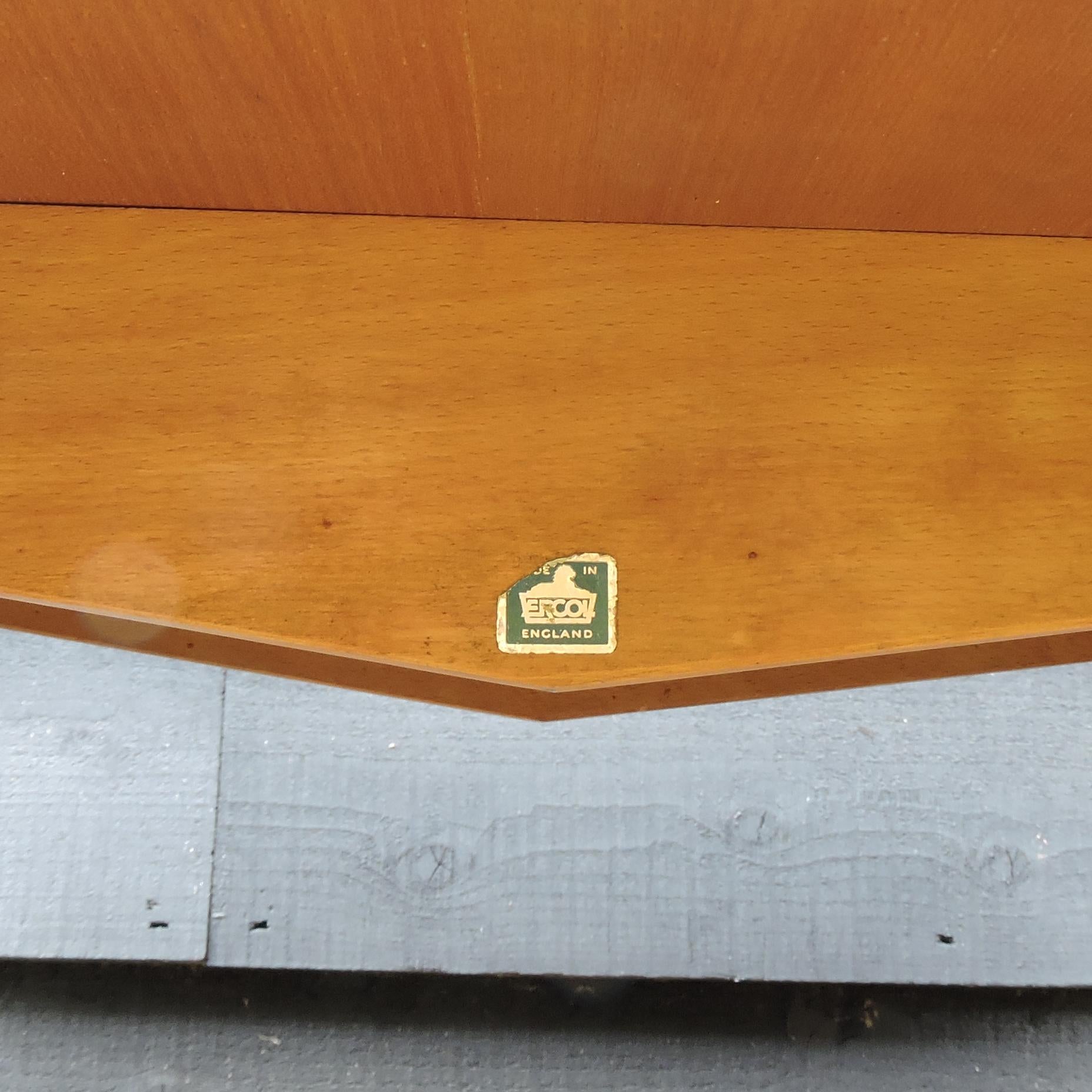 Midcentury Drop-Leaf Dining Table by Lucian Ercolani for Ercol, 1960s In Good Condition In Chesham, GB